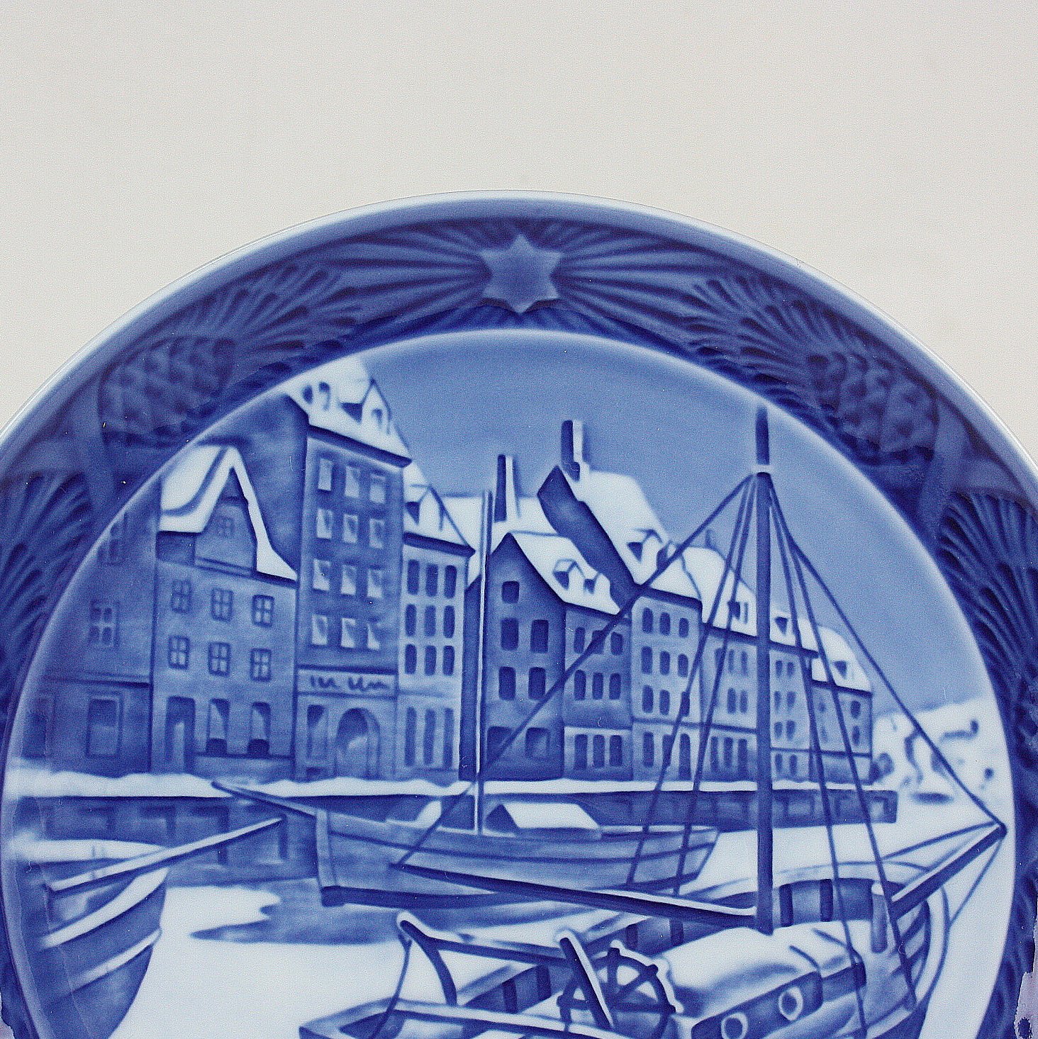 ロイヤルコペンハーゲン 2007年 クリスマスプレート ロイヤル・コペンハーゲン イヤープレート（2007年）『Christmas