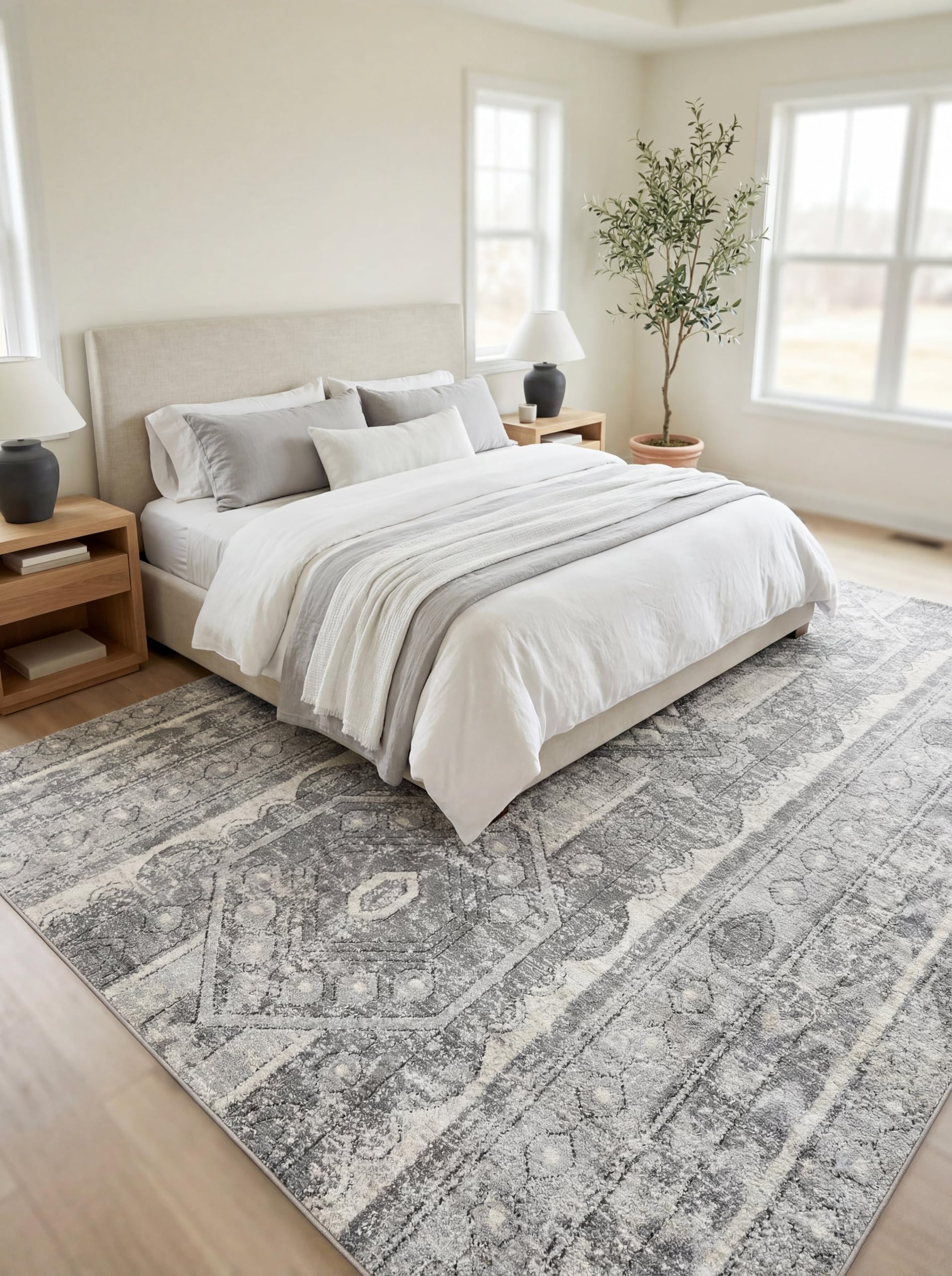 Rugs.com Oregon Collection Rug – 4' x 6' Gray Low-Pile Rug Perfect for Living Rooms, Large Dining Rooms, Open Floorplans