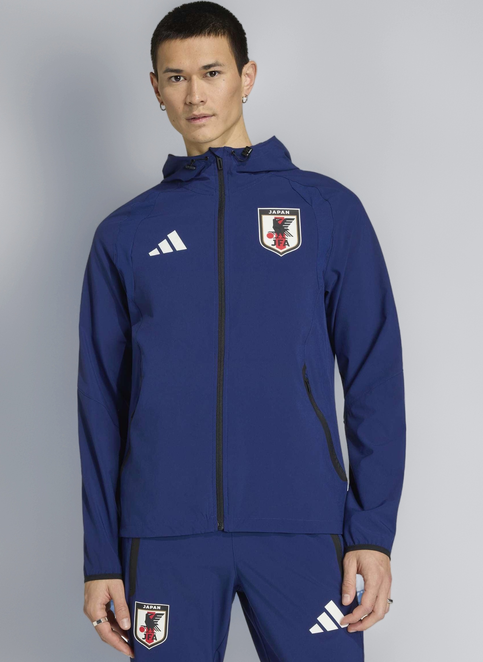 アディダス サッカーDREAM日本代表 ウィンドブレーカー Amazon.co.jp: アディダス ウインドブレーカー サッカー日本代表