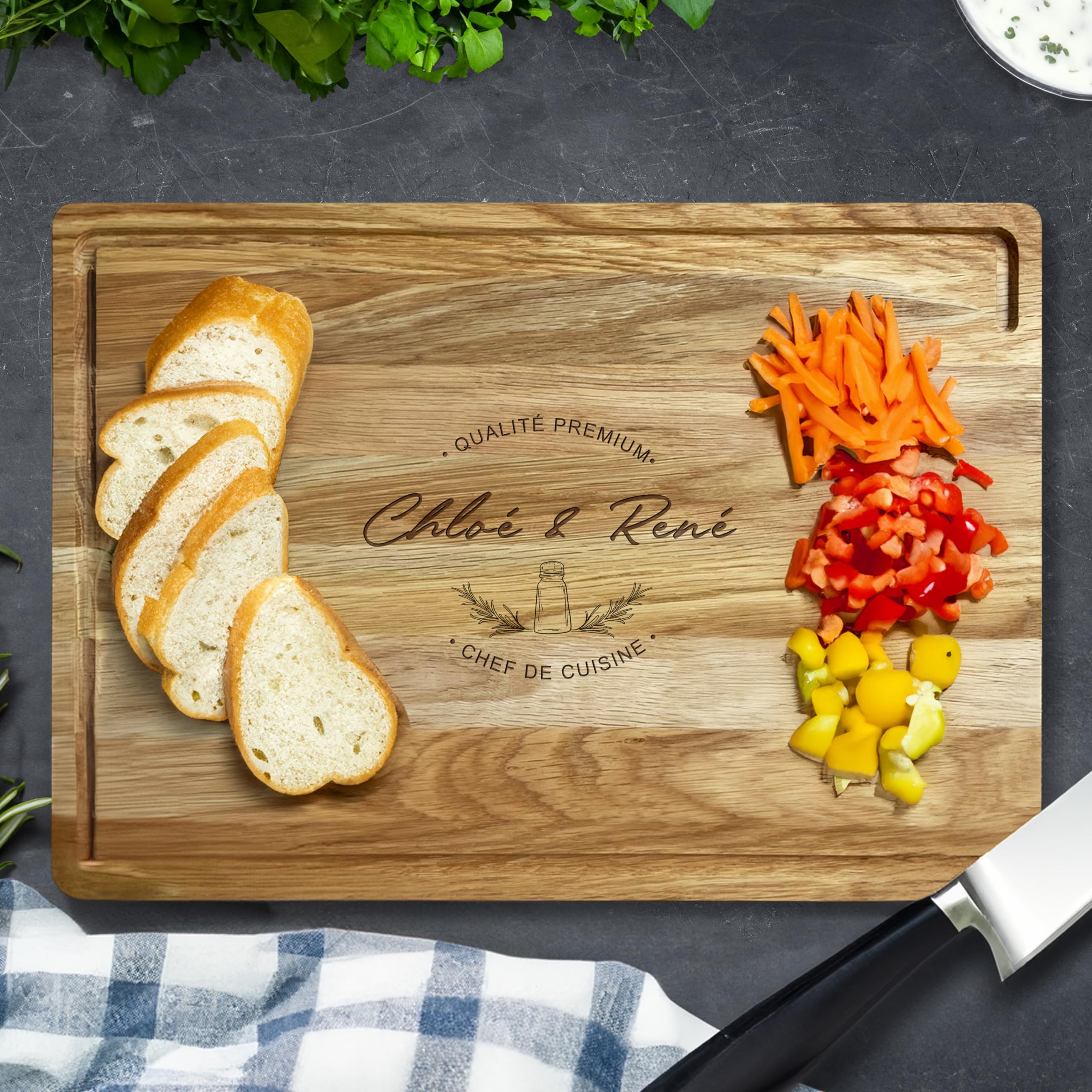LOOXIS planche à découper personnalisée avec nom - chêne, planche à steak, planche à servir, planche à charcuterie (idée cadeau pour emménagement, anniversaire, fête des pères) - Motif 6