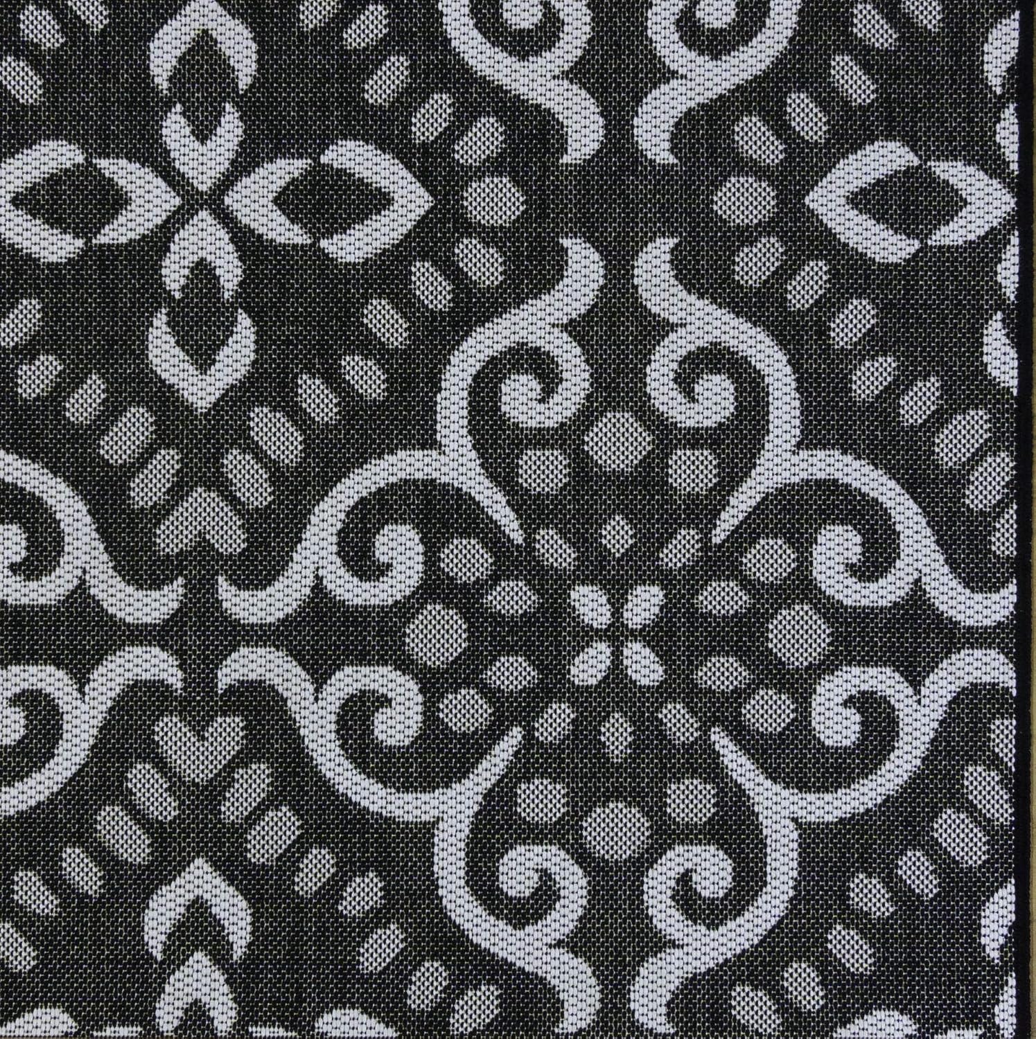 Gertmenian Indoor Outdoor Classic Flatweave Area Rug, Stain & UV Resistant Carpet, Deck, Patio, Poolside & Mudroom, 5x7 Ft Standard, Floral Medallion, Black/White, 22332