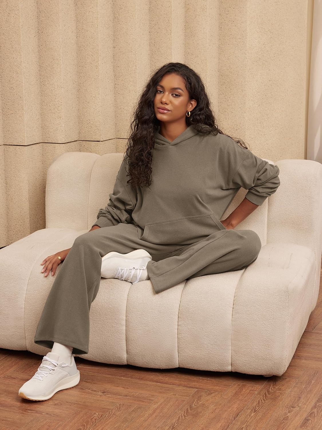 ODODOS Women's Brushed Fleece Oversized Hoodie – Cozy Warm Long Sleeve Pullover Sweatshirt with Kangaroo Pocket - Image 2