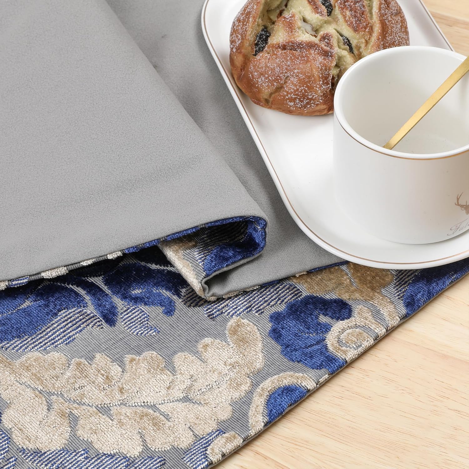 Vintage Table Runner Jacquard Fabric with Multi-Tassels Table Runners for Dining Room Dresser Wedding Holiday Party Decorations (Blue, 11 x 98 inch)