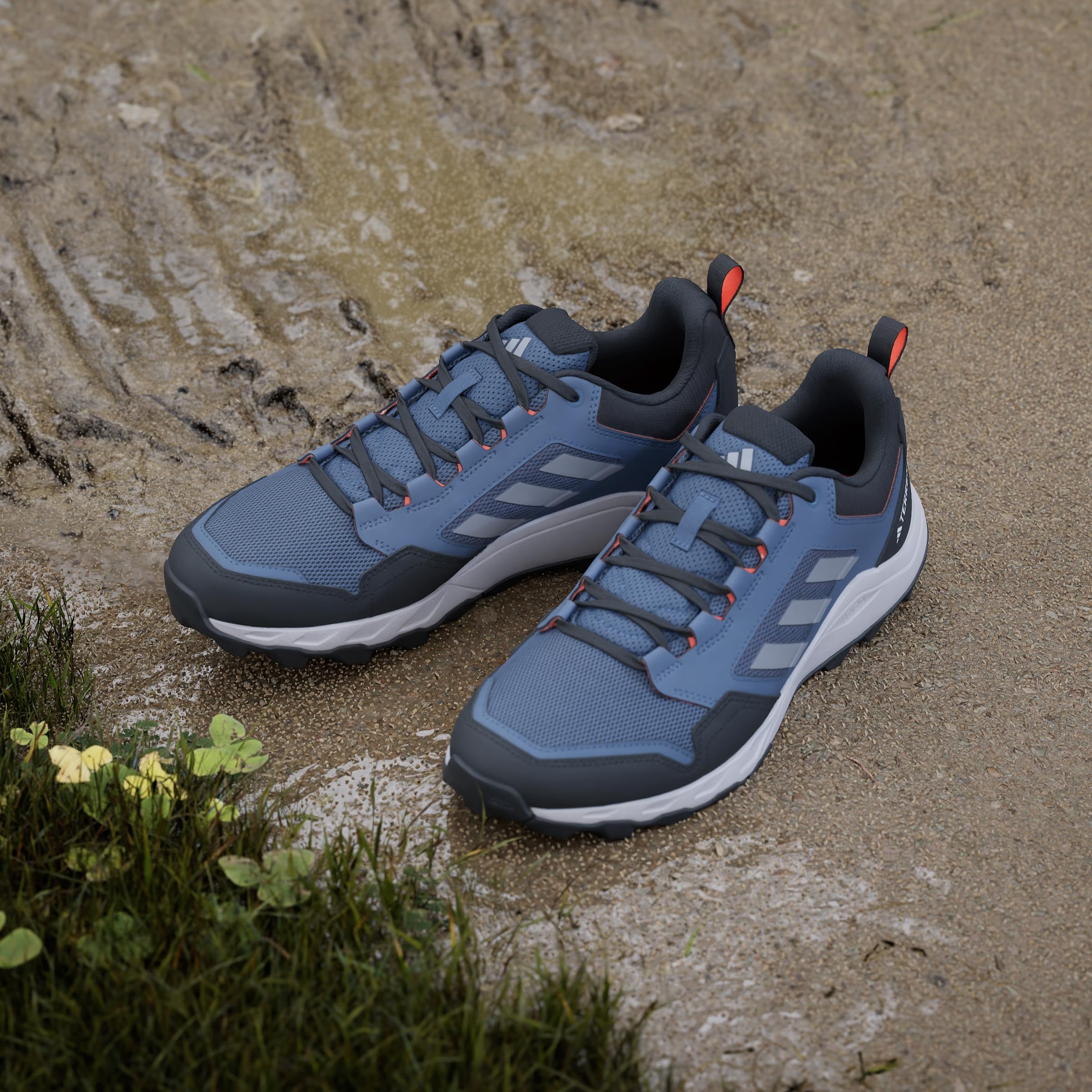 adidas Herren Tracerocker 2.0 Trail Laufschuhe