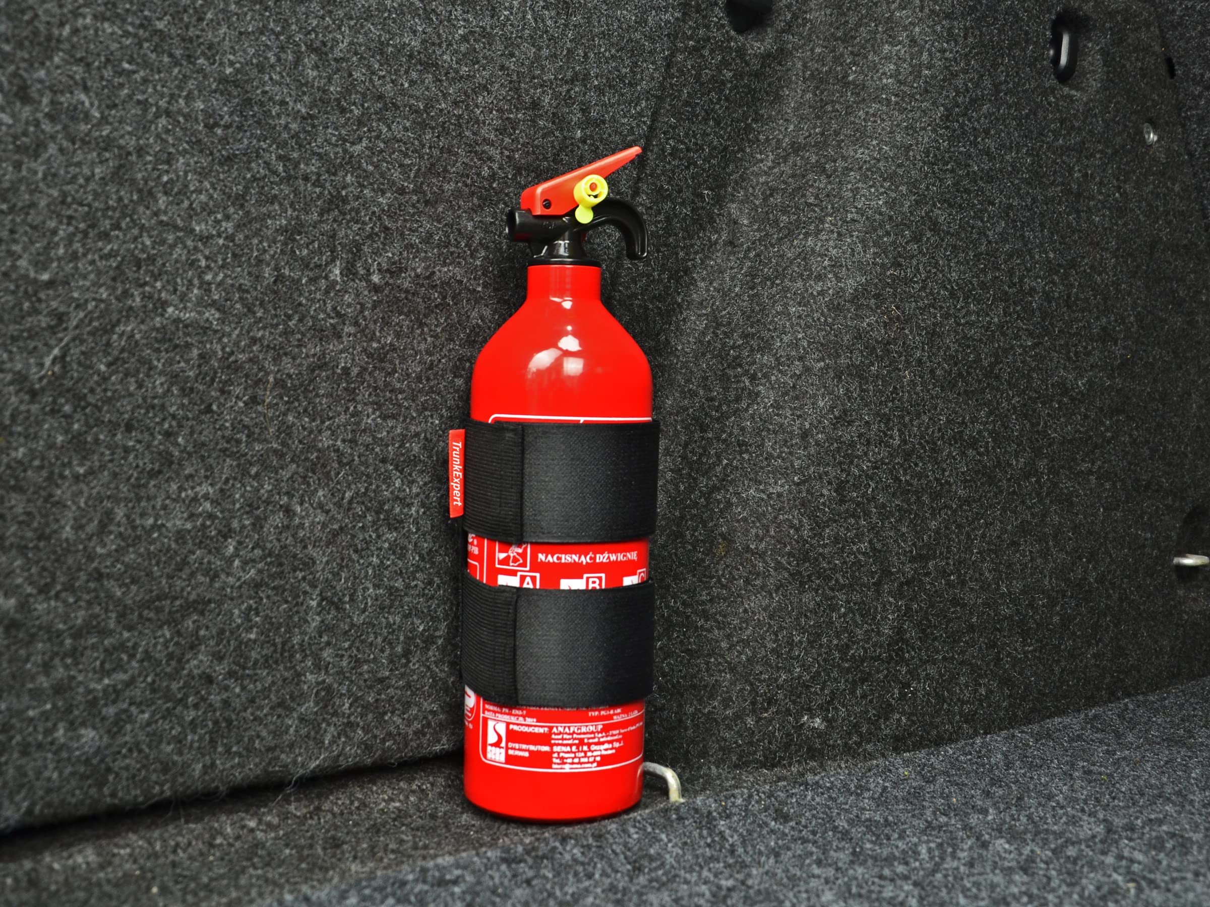 Uchwyt na Gaśnicę Samochodową Organizer Ochrona Przeciwpożarowa Bezpieczny Transport Gaśnicy Prosty Montaż Uniwersalny Dł. 38-42 cm Wys. 12 cm Zapięcie na Rzep