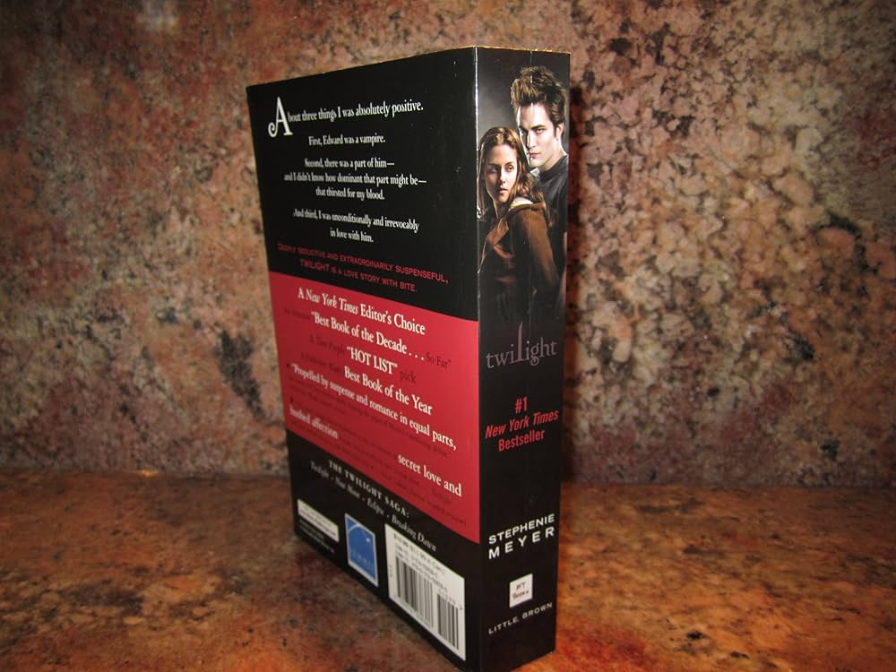 Amazon | Twilight (The Twilight Saga) | Meyer, Stephenie