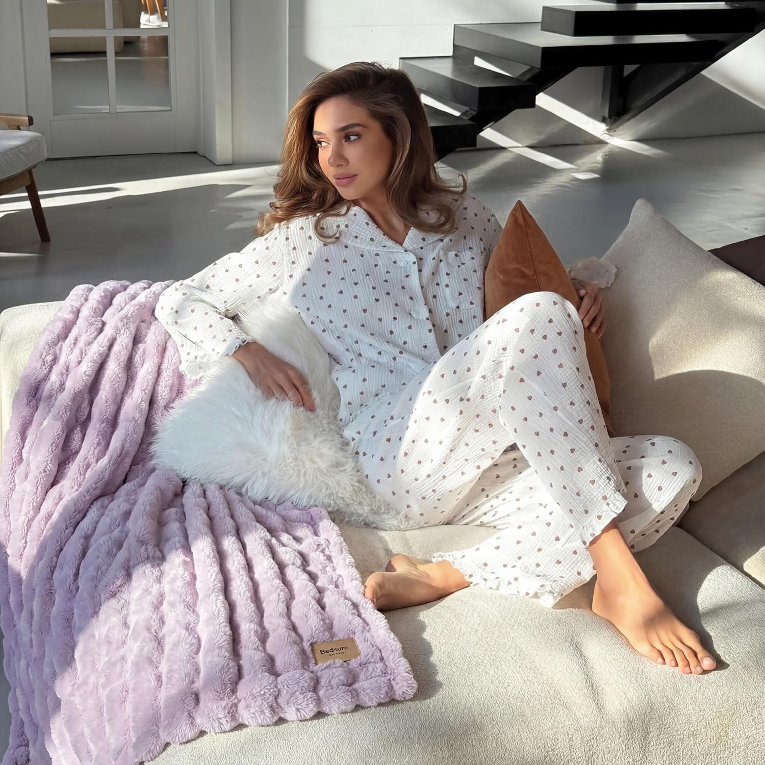 Bedsure 3D Fleece Bubble Blanket for Couch - GentleSoft Purple Twin Mother's Day Blanket for Sofa Bed Room Decor - Luxury Soft Cozy Gifts for Kids, Lightweight, All Seasons, Light Purple, 60"×80"