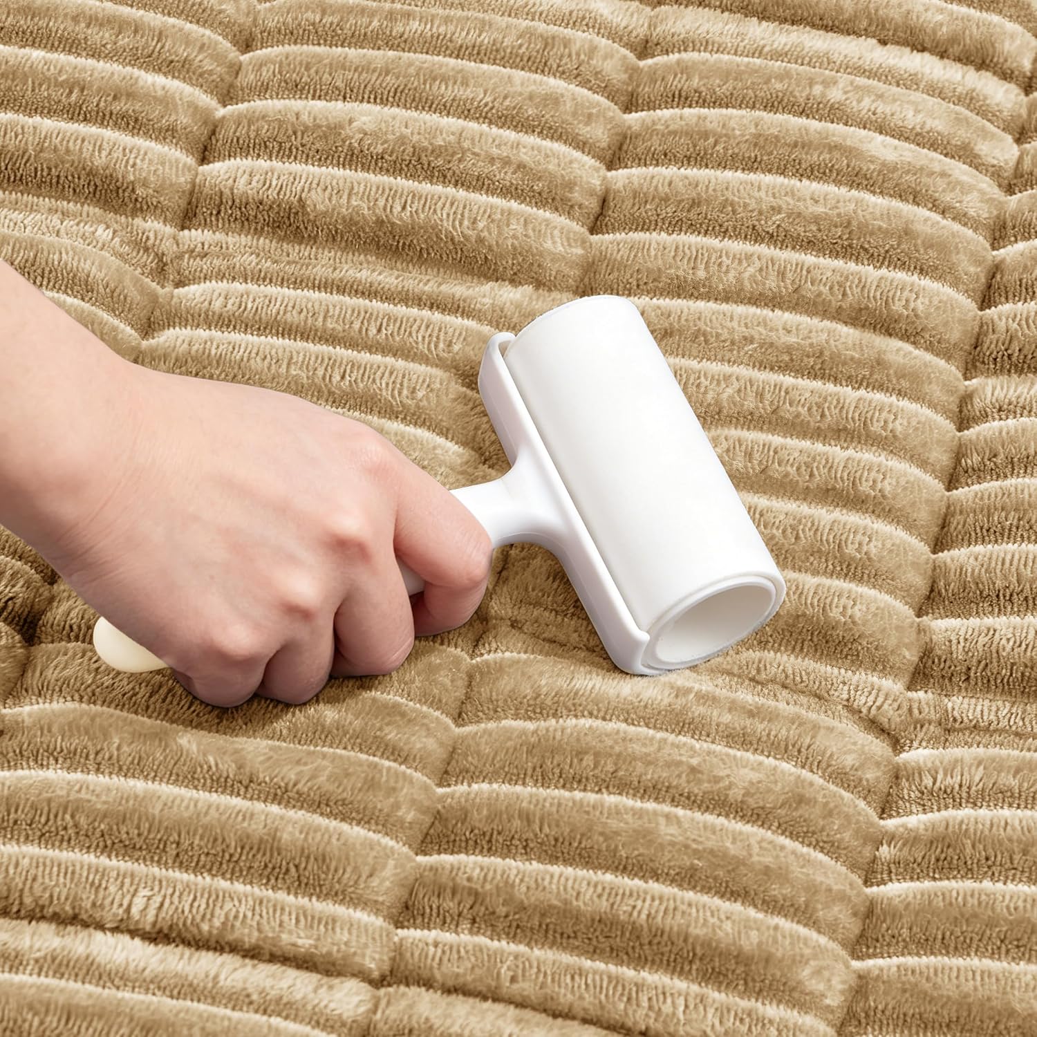 SUBRTEX Couch Cover for Dogs, Non-Slip Soft Washable Pet Sofa Slipcovers