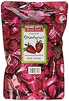 Vista 1 de Trader Joe's Fresas liofilizadas de frutas secas sin azúcar y sin sulfuro, 1.2 onzas (paquete de 3)