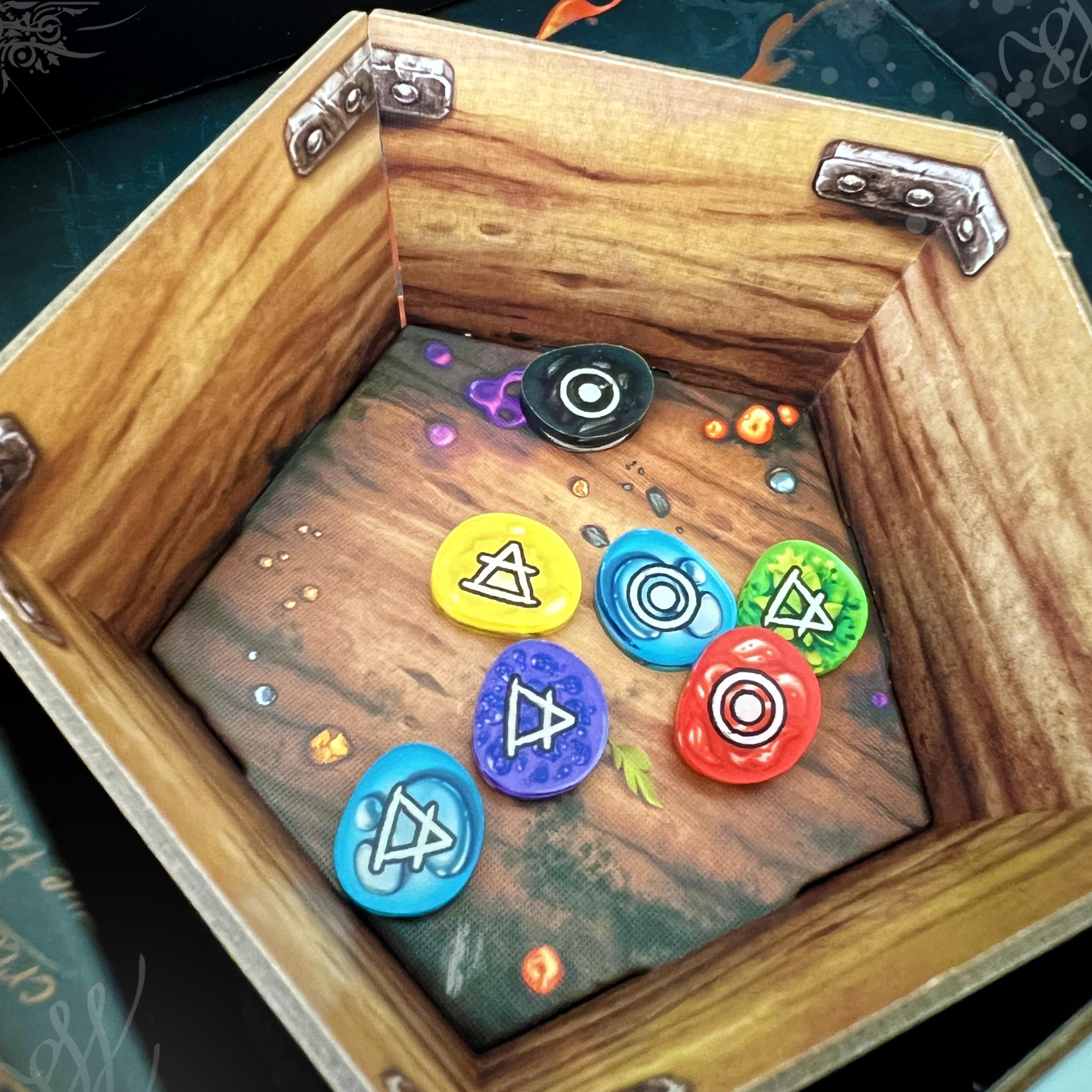 Asmodee - Spellbook - Gioco da Tavolo, 1-4 Giocatori, 12+ Anni, Edizione in Italiano