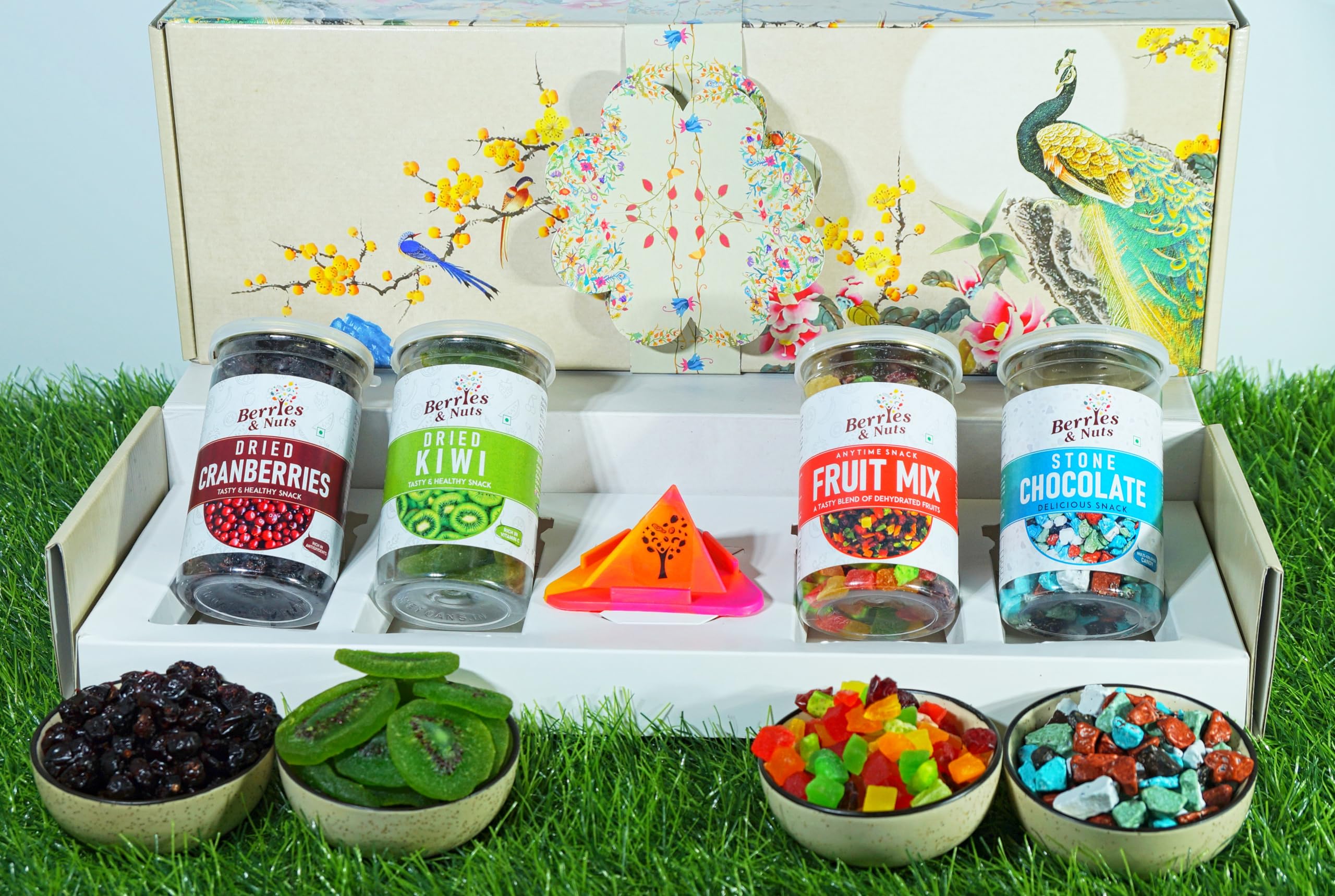 Berries And Nuts Diwali Dry Fruits Pack | Dried Cranberry, Dried Pineapple Coin, Stone Chocolate, Dried Amla Candy | 800 Grams (B09JGFKNS5) Amazon Price History, Amazon Price Tracker