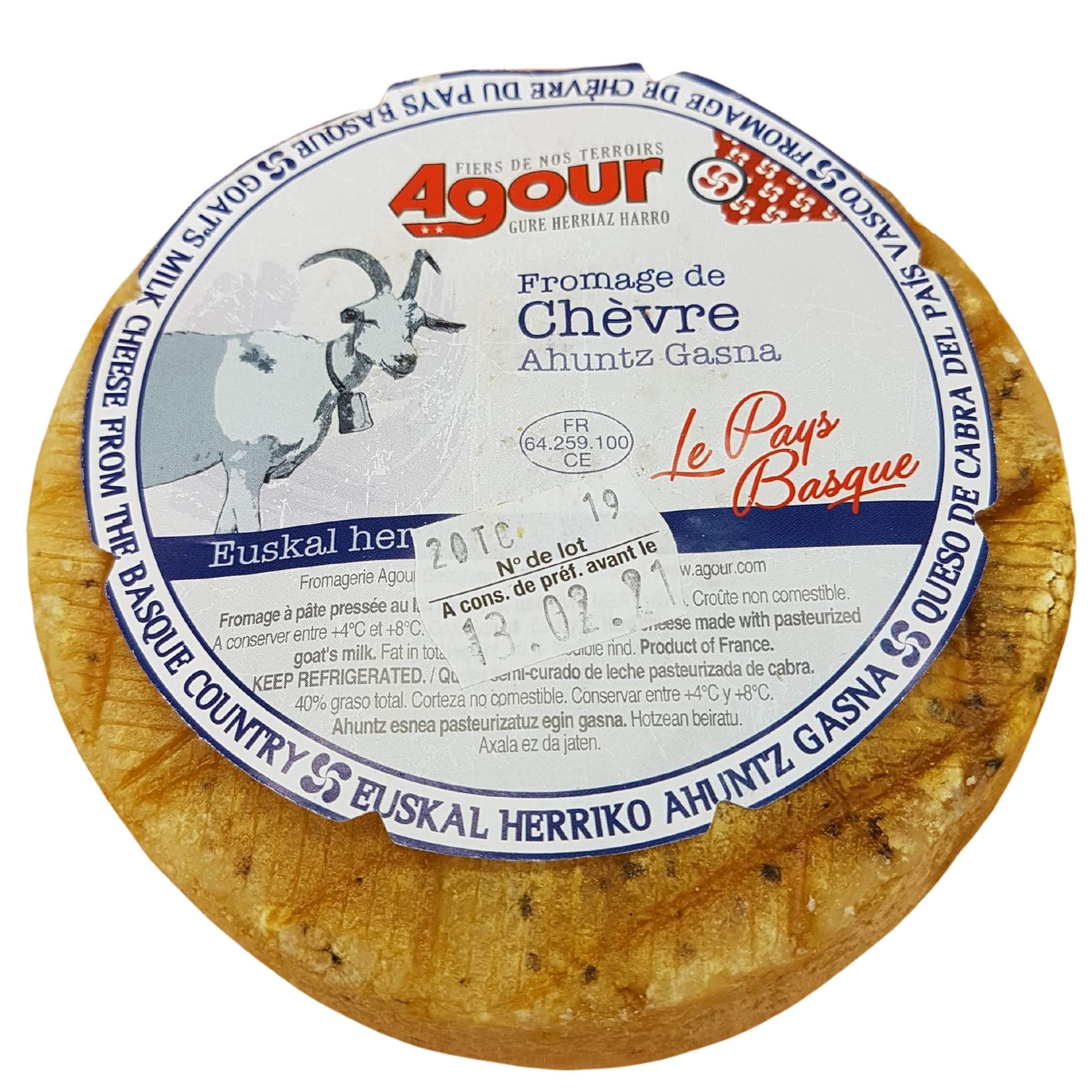 Queso de Cabra del País Vasco Frances - Peso Aproximado 800 gramos - Elaborado por el respetado AGOUR, uno de los productores más laureados de todo el mundo en el World Cheese Awards
