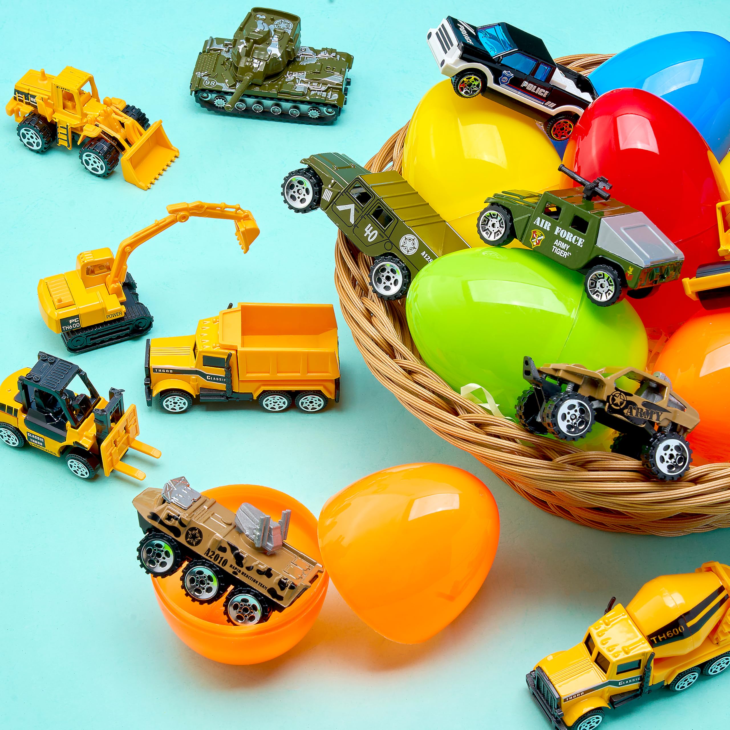 JOYIN Lot de 12 œufs de Pâques pré-remplis avec jouets, œufs en plastique avec chariots rétractables en alliage, cadeaux pour paniers de Pâques, cadeaux de fête pour enfants, fournitures de prix