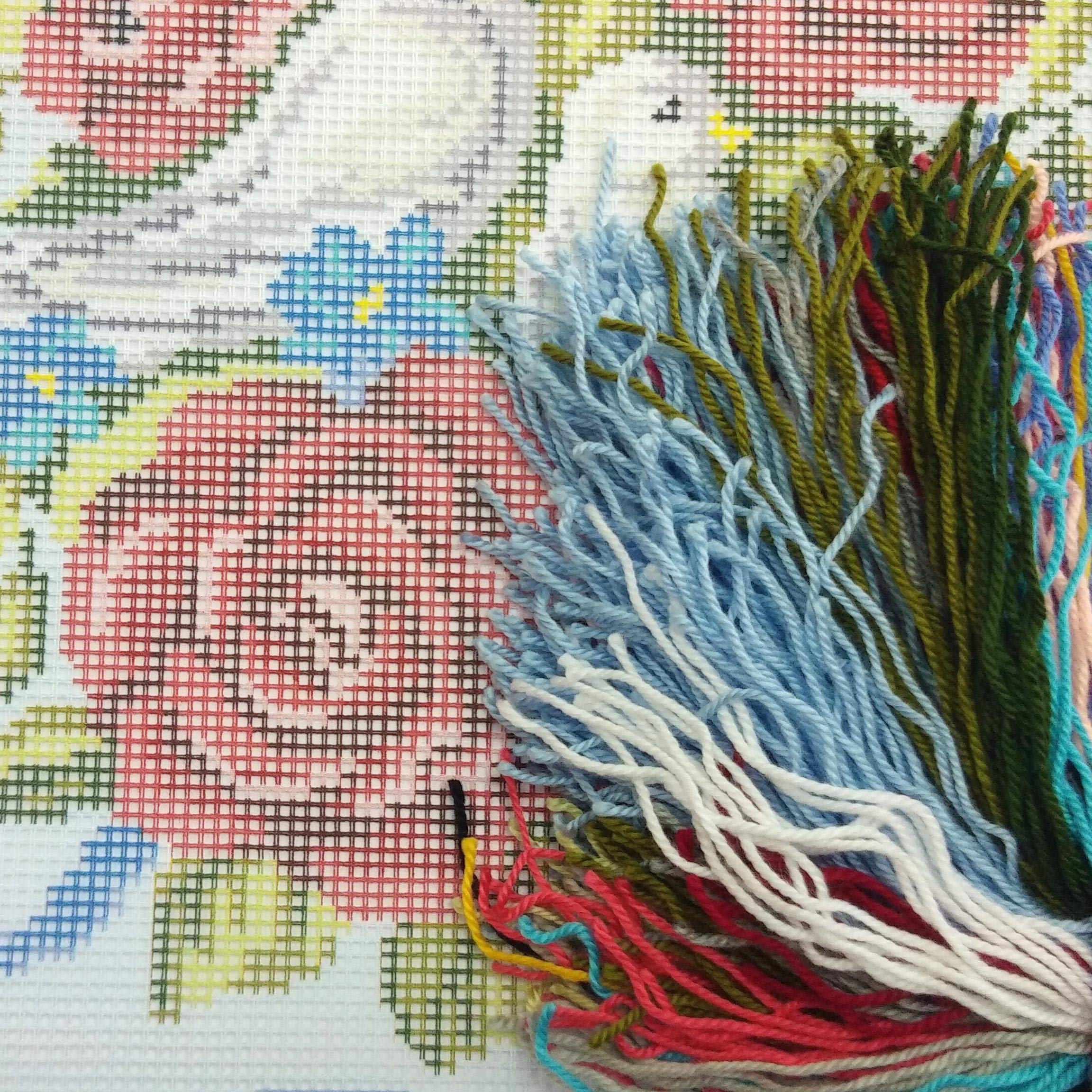 Brvsk Palomas. Kit de punto de aguja. Cojín de 16.0 x 16.0 in. Lona Tapiz Estampada, Calidad Europea