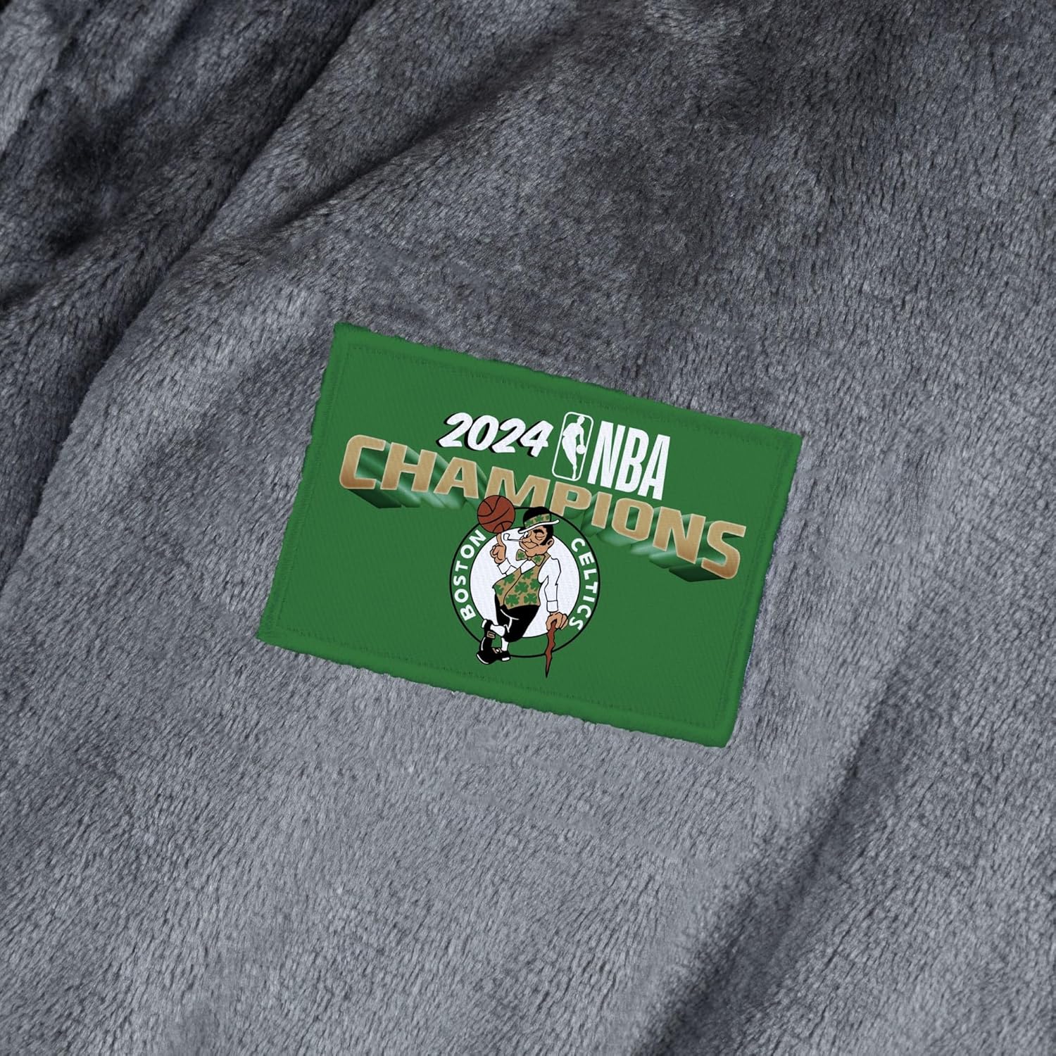 Northwest NBA Boston Celtics NBA Champions 2024 Transfer Patch Silk Touch Bath Robe, L/XL, Hardwood
