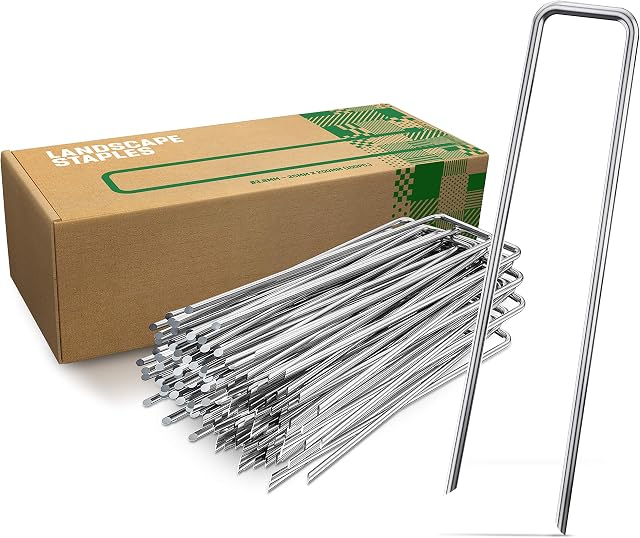 GardenGloss Heavy Duty Garden Pegs Made of Steel - Strong Metal Pegs for Membrane, Netting and Fence - Anti-Rust Landscape Staples