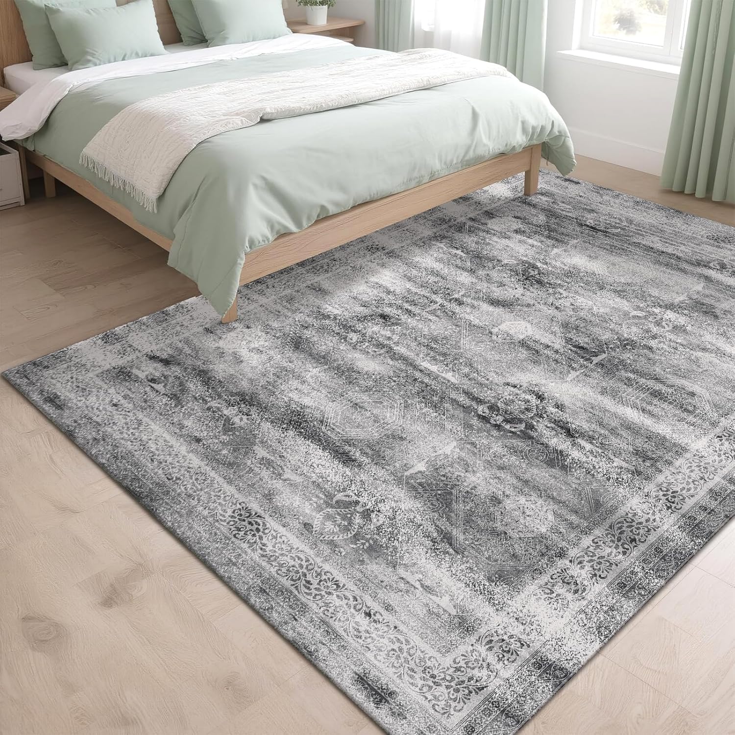 Vintage Pattern 5x7 Area Rug for Living Room, Bedroom, Washable Low Pile Non-Slip Carpet, Soft Durable Indoor Rug for Kids, Under Coffee Table, Dining Table, Dorm, Home Office, Grey