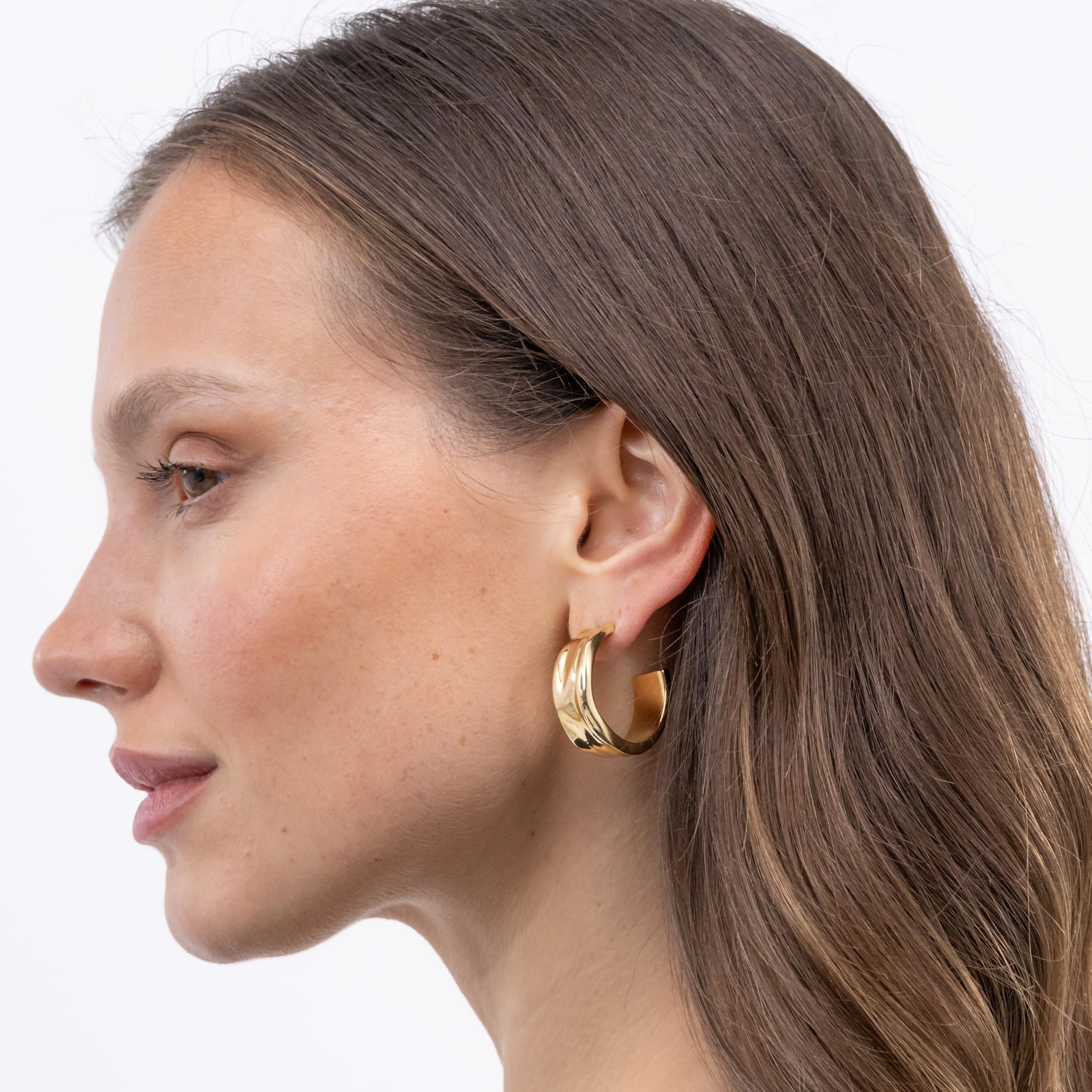 BOSS Jewelry Brazalete Rígido o Pendientes de Aro para Mujer Colección RIPPLE en Oro Amarillo con Líneas Onduladas