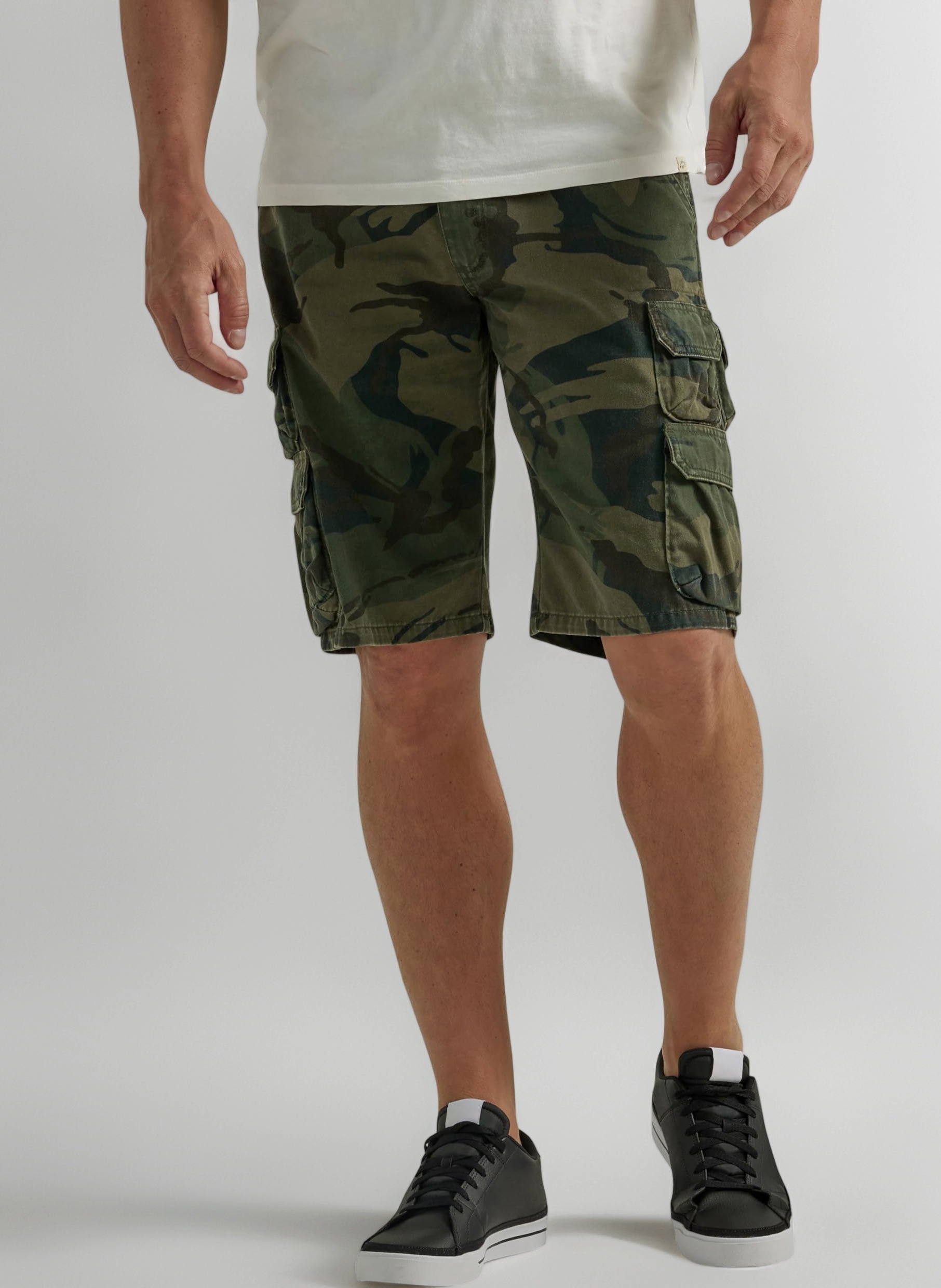 Wrangler Authentics Men's Premium Twill Cargo Short (Bennard) Cargo Shorts