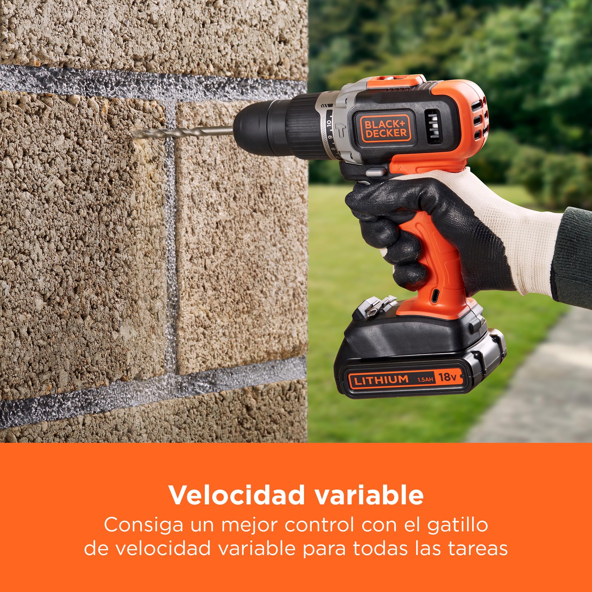 BLACK+DECKER Taladro percutor inalámbrico de 18V y 2 velocidades con dos baterías de 1,5Ah y cargador de 400mA, par de 45Nm, luz de trabajo LED y maletín, BCD003C2K-QW