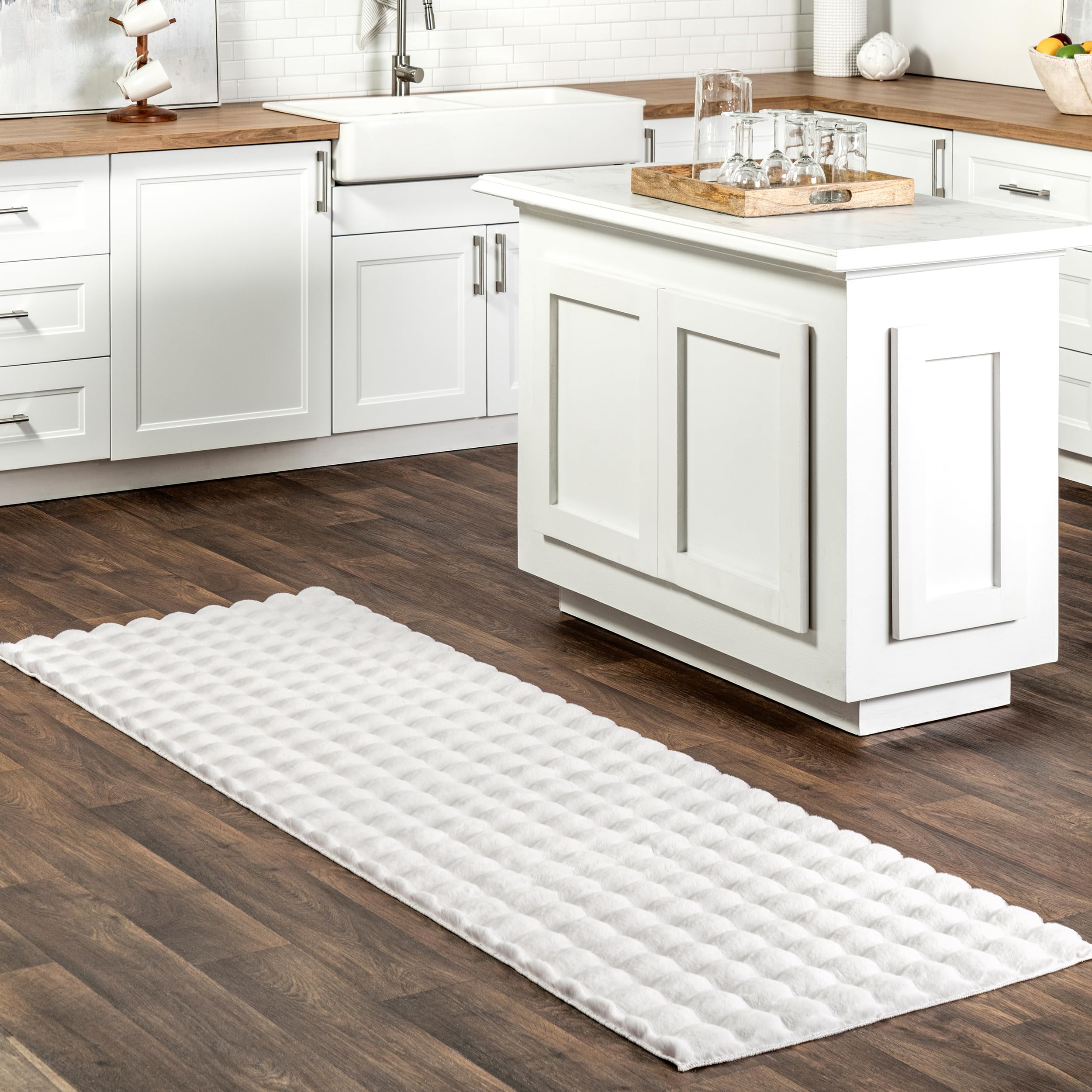 Tapis de couloir lavable nuLOOM Jeni pour illuminer votre entrée ou salon moderne
