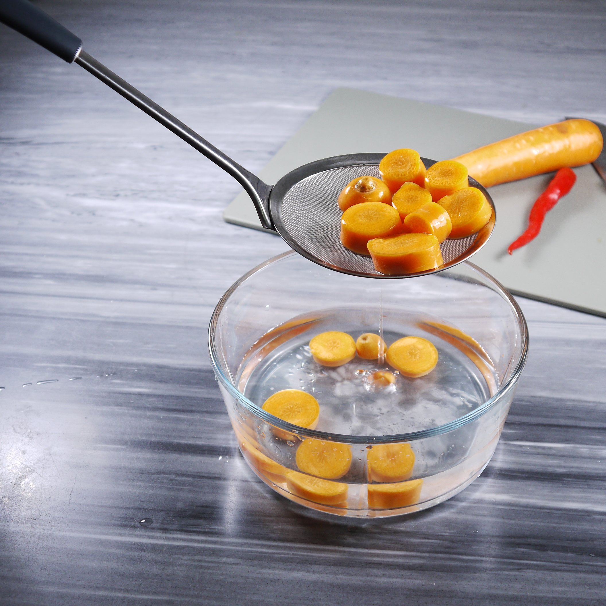 Colador de malla fina, 5 "colador de cocina acero inoxidable cocina herramientas Hot Pot espumadera, de espuma y grasa pesca cuchara con mango largo