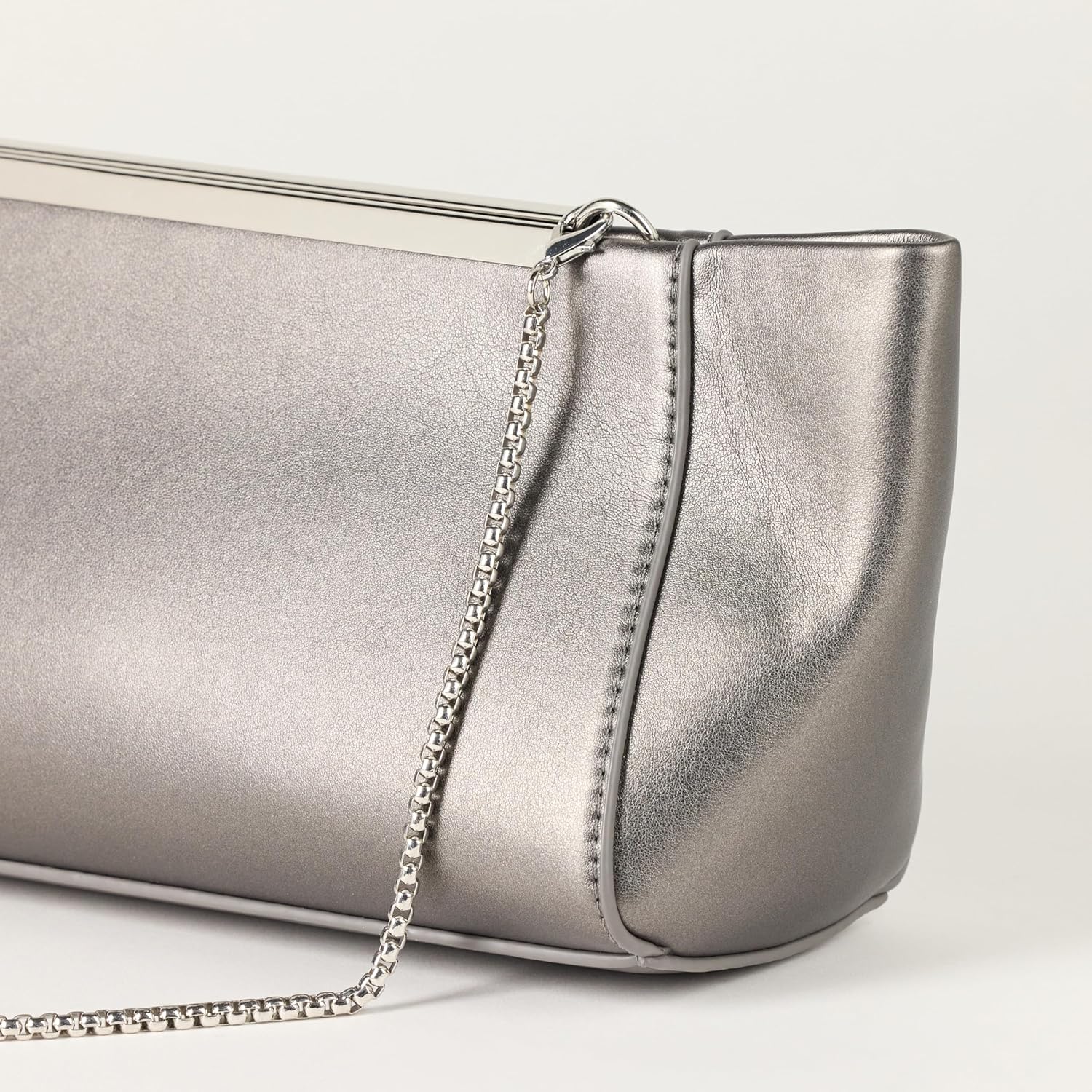 The Drop womens Harlei Framed Clutch - Image 4