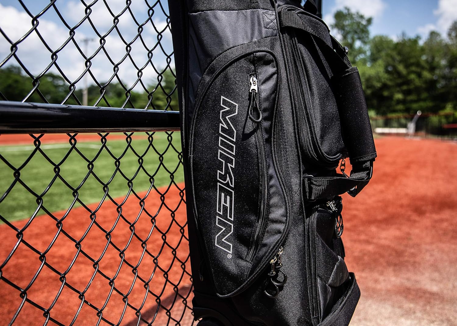 miken pro roller bag