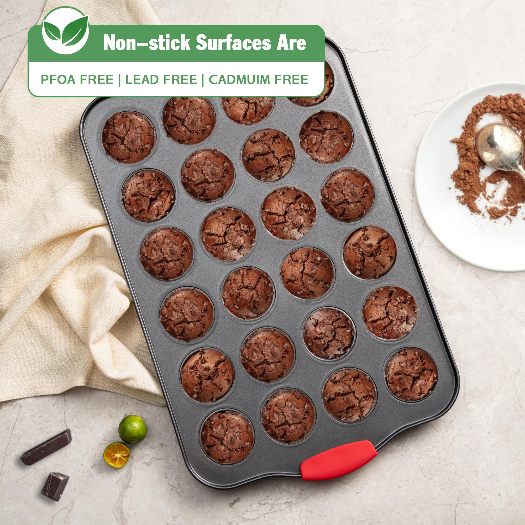 Lot de 2 mini moules à muffins, 24 cavités, antiadhésifs, robustes avec poignées en silicone