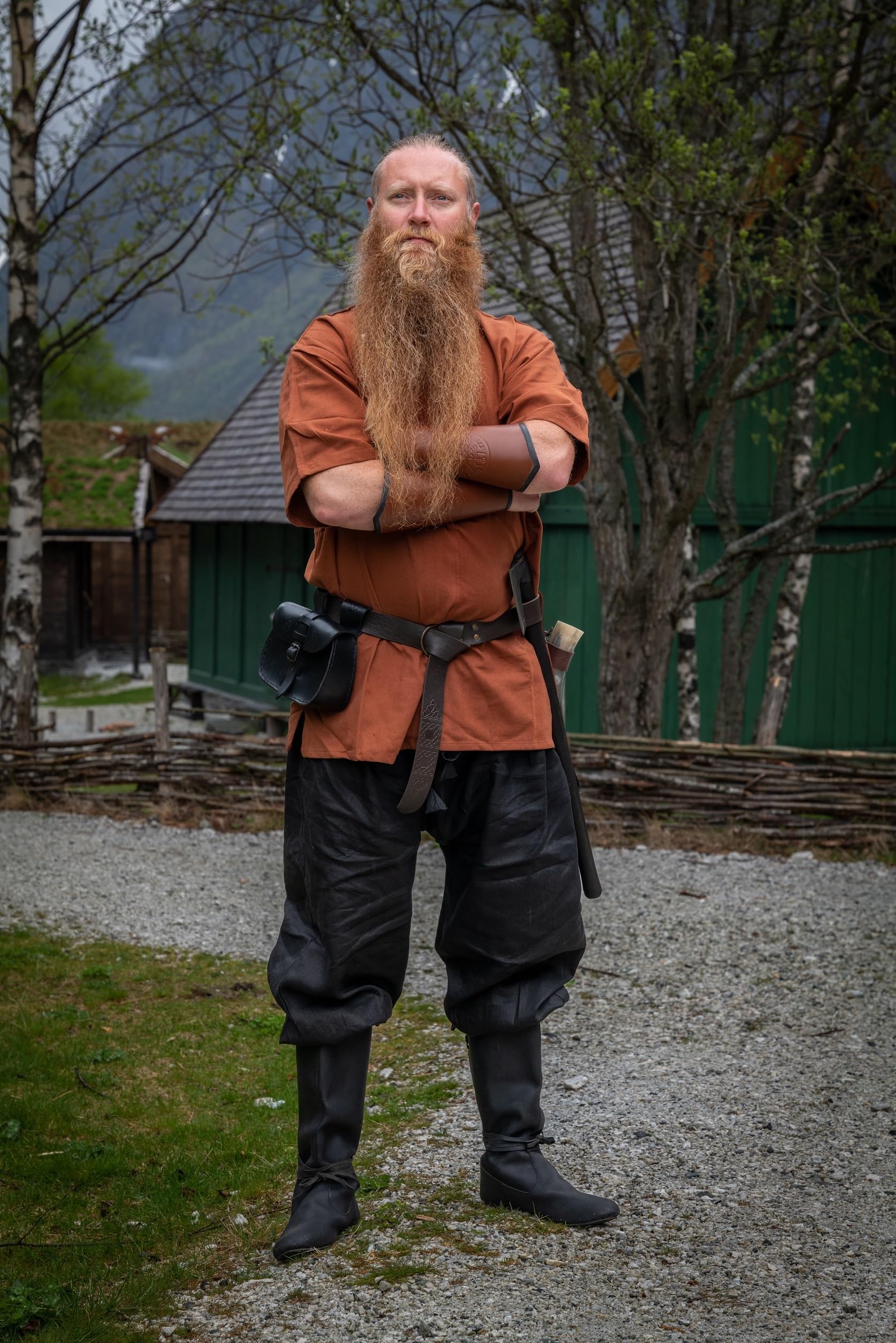 Leonardo Carbone® Wikinger Leinenhose Wodan - Herren Leichte Sommerhose, Festival Outfit, Mittelalter Kleidung, LARP, Cosplay, Freizeithose - 100% Leinen Schwarz XL