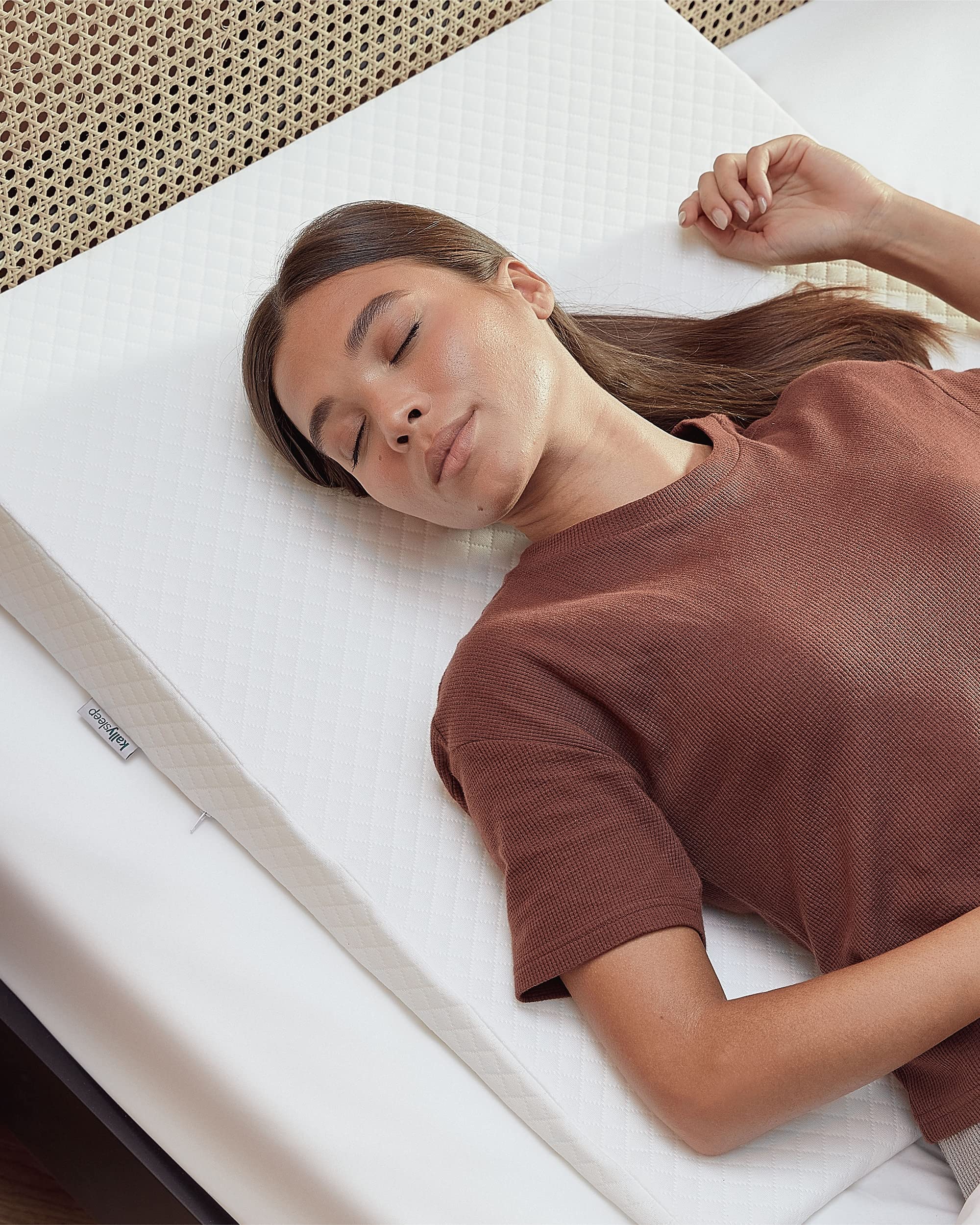 Kally Sleep White Acid Reflux Wedge Pillow For Head & Torso Support