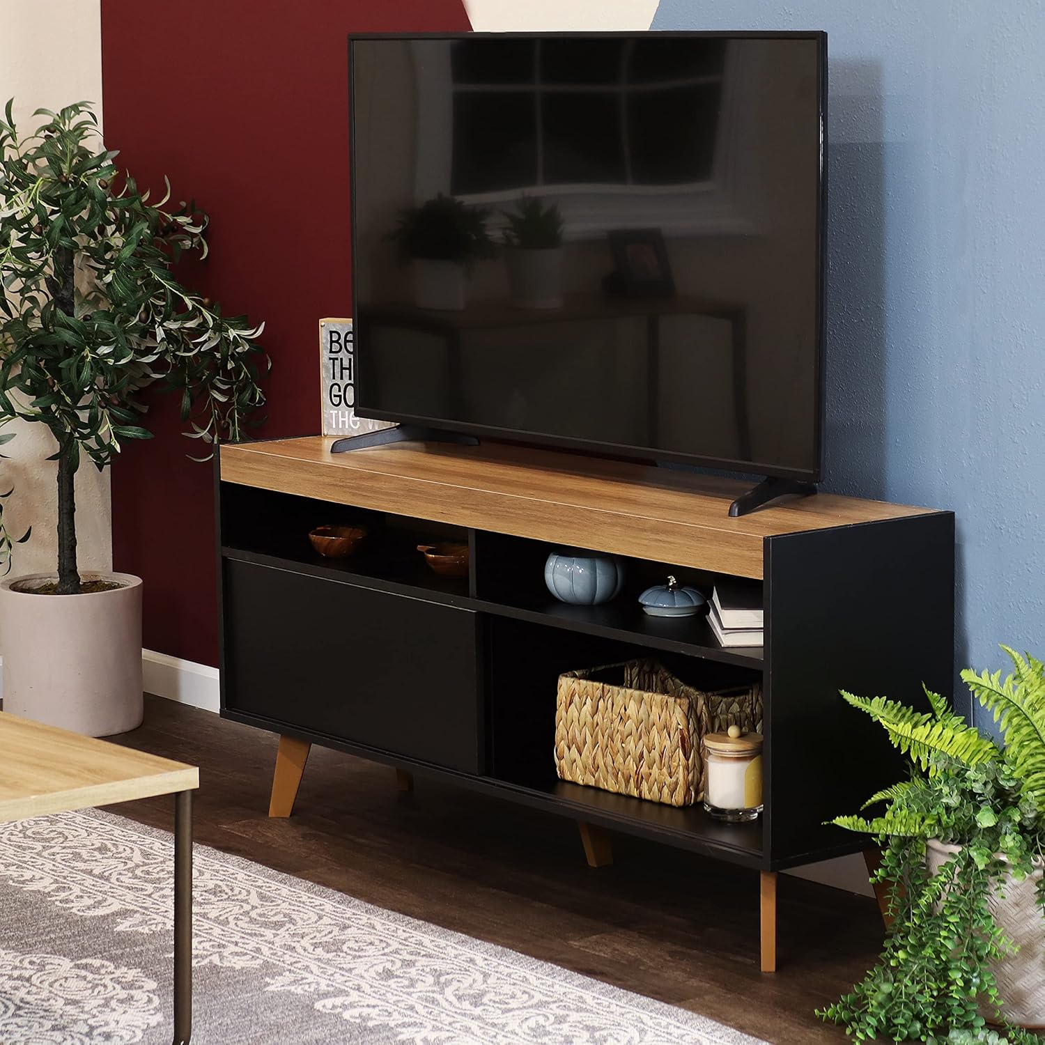Sunnydaze Mid-Century Modern TV Stand for 58-Inch TV - Entertainment Stand for Living Room, Den, or Family Room - TV Media Console with Storage and Shelves - Black