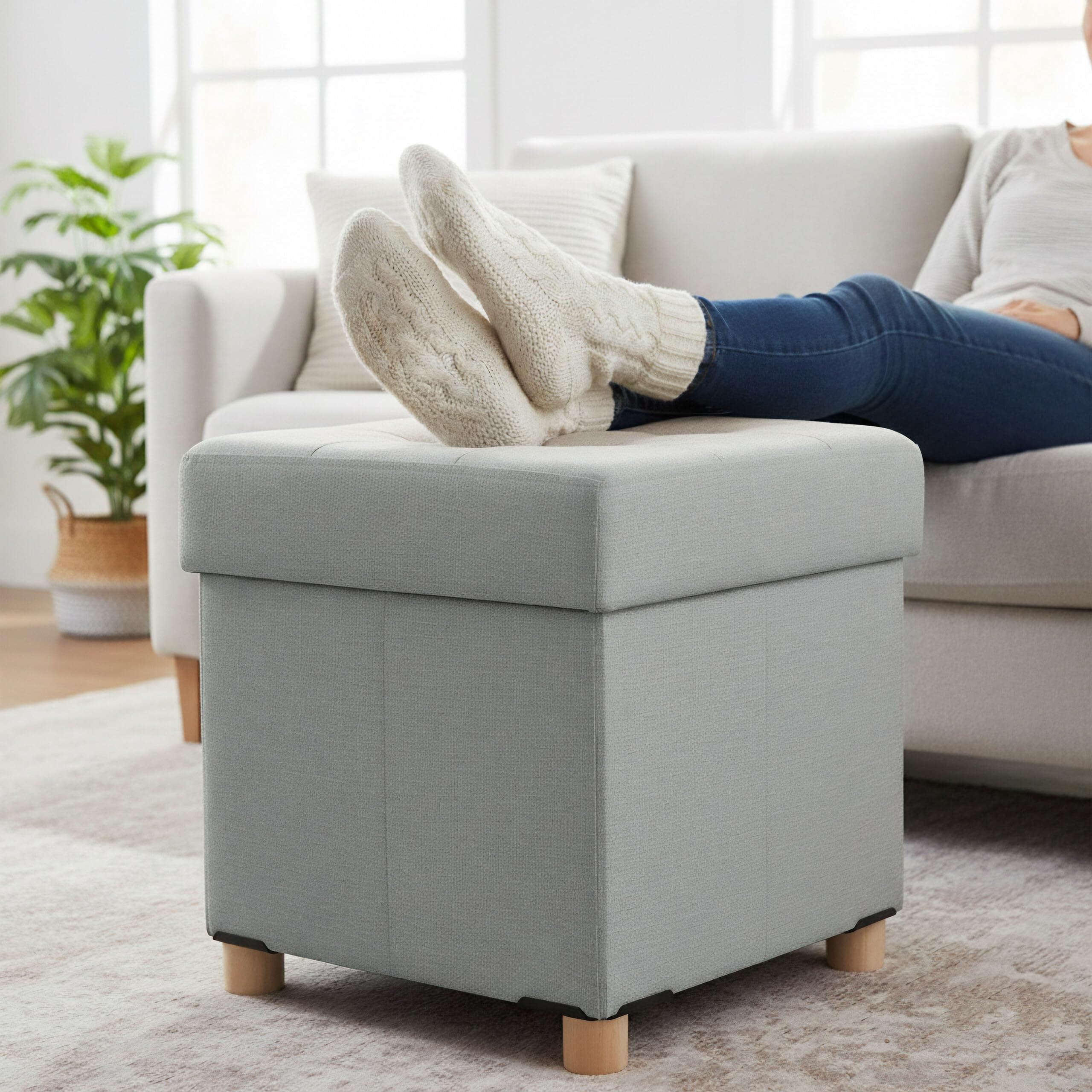 Tabouret Relaxdays avec Rangement, rembourré, H x L x P : 38 x 38 x 38 cm, en Lin, Pieds en Bois, Gris Clair