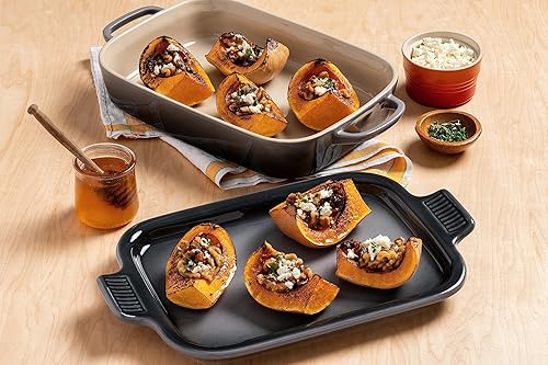 Miniatura 4 de Le Creuset Plato rectangular de gres con tapa de plato, 14 34 x 9 pulgadas, ostra