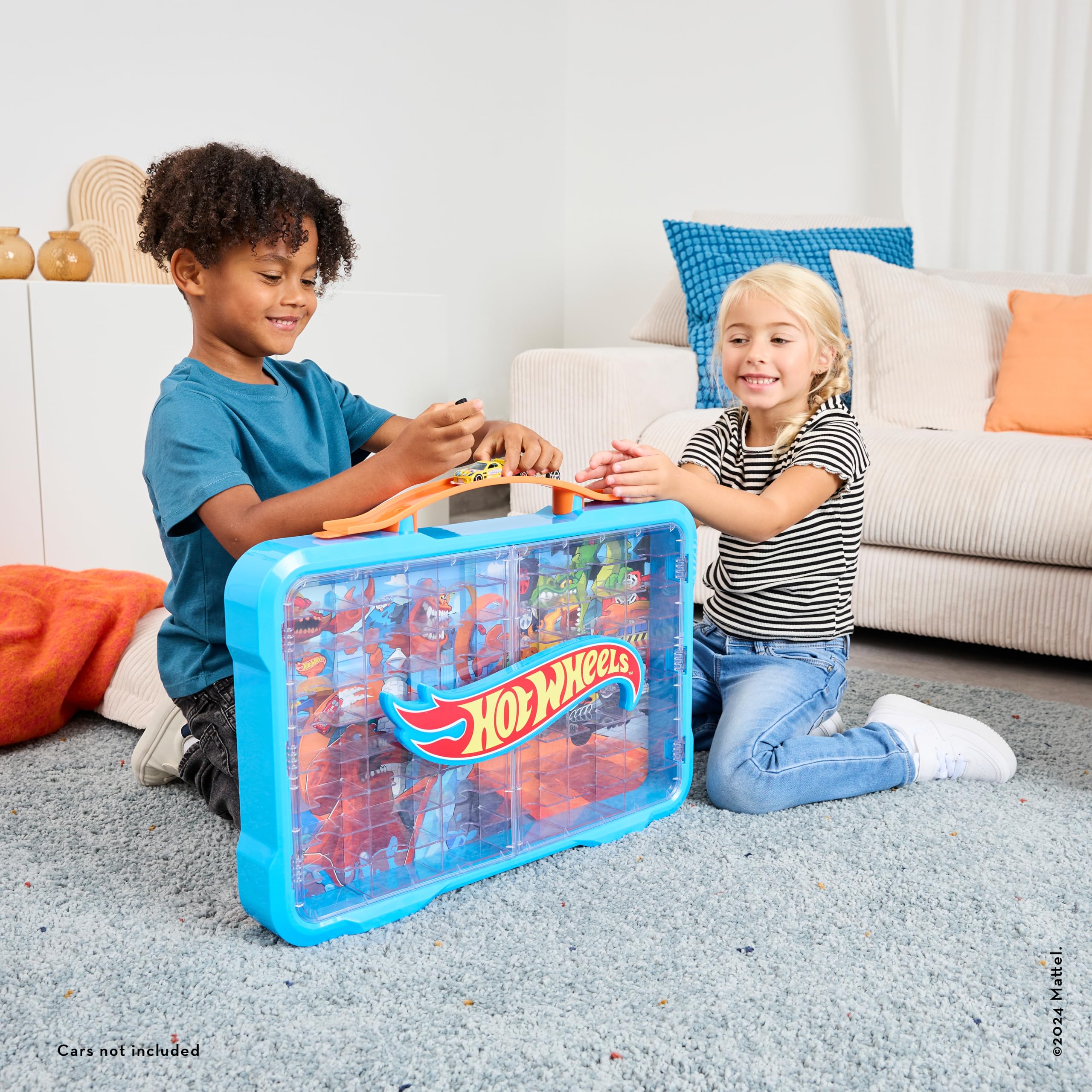 Theo Klein 2408 Hot Wheels Valise-Vitrine de Collection, Espace pour 54 Voitures, Logo Hot Wheels Lumineux, avec poignée de Transport Pratique, Jouet pour Enfants à partir de 3 Ans