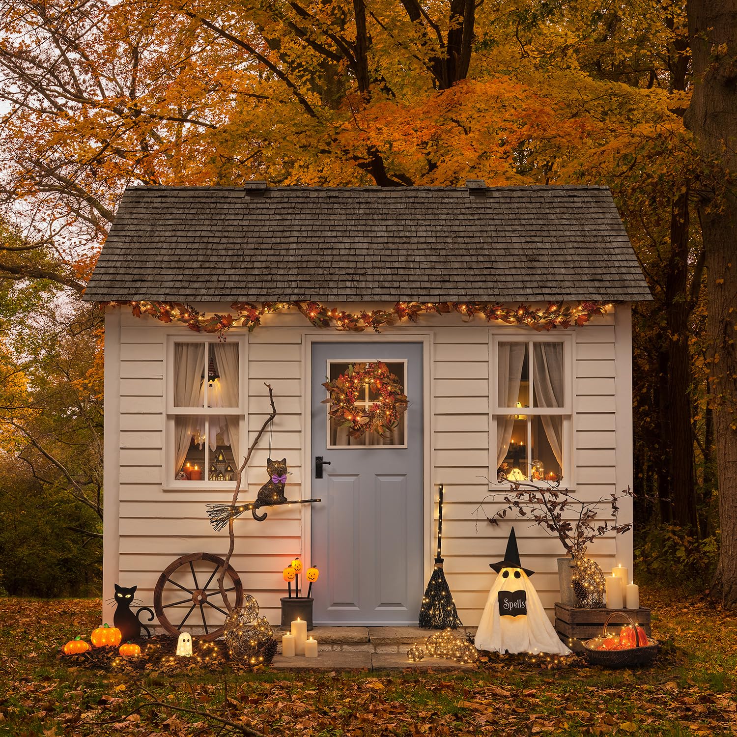 Lights4fun Schwarzer Hexenbesen | warmweiße LEDs & Timer | Halloween & Herbst