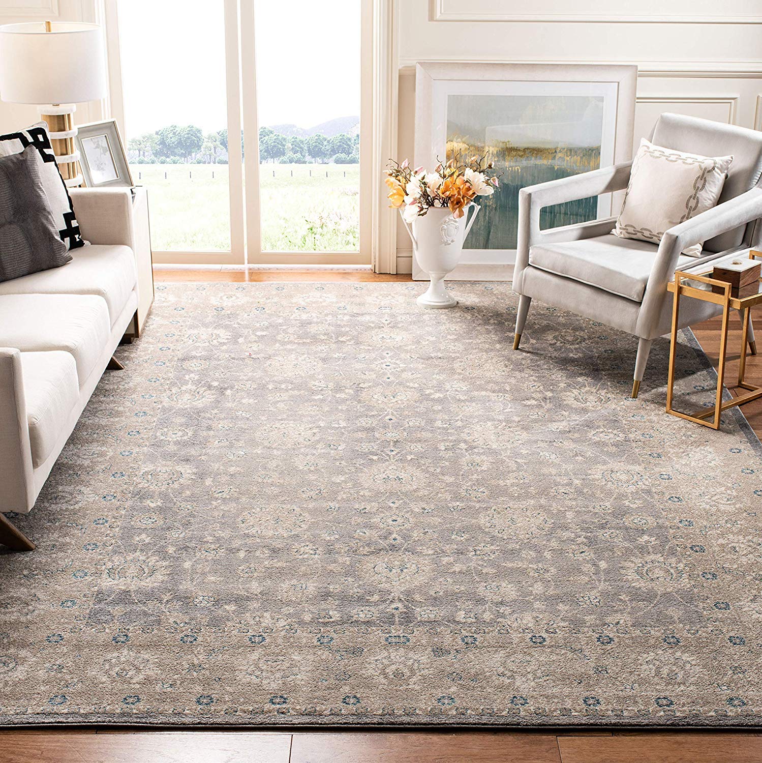 Photo 1 of **used- dirt marks**
SAFAVIEH Sofia Collection 8' x 10' Light Grey/Beige SOF330B Vintage Oriental Distressed Non-Shedding Living Room Bedroom Dining Home Office Area Rug 8' x 10' Light Grey / Beige