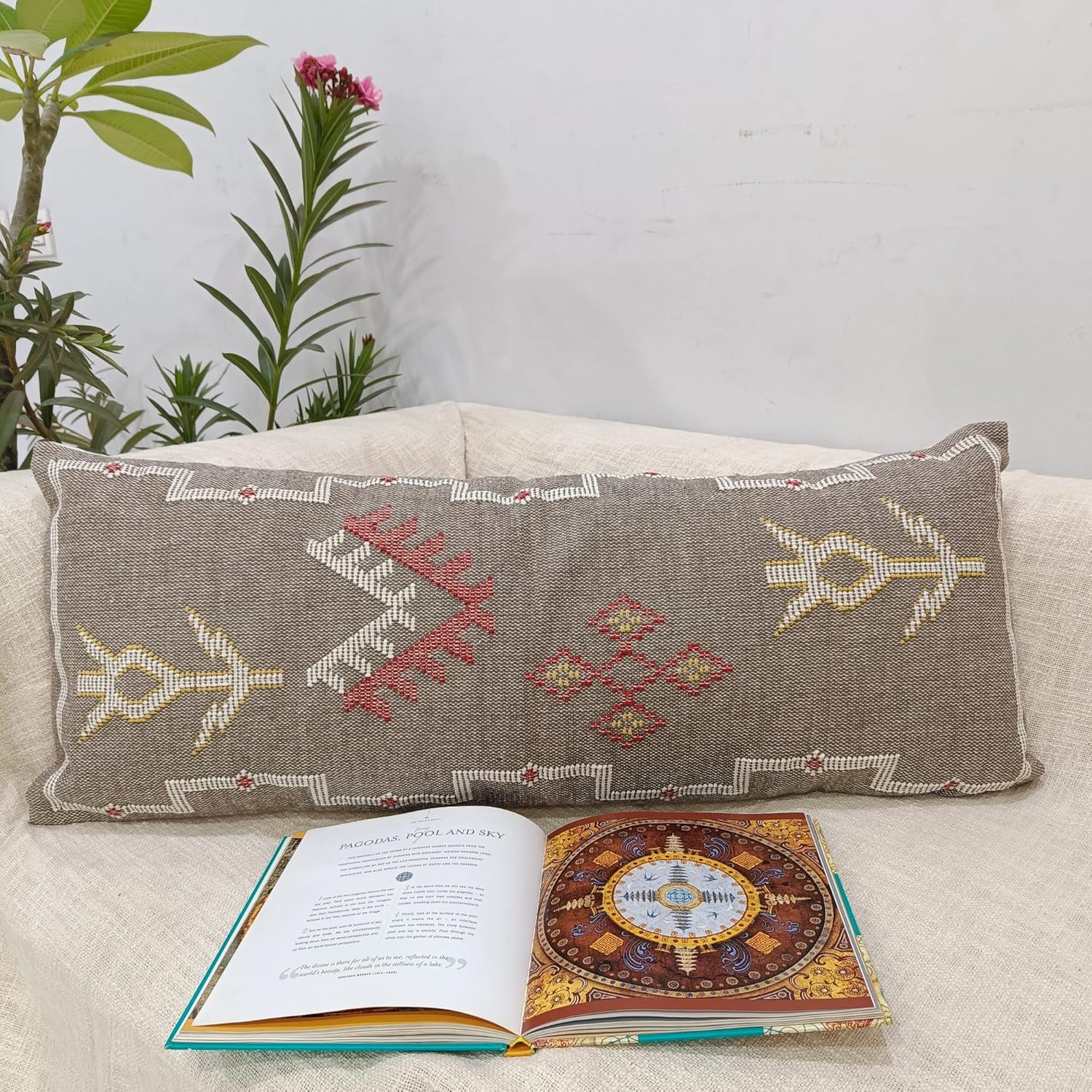 Trade Star Kilim Lumbar Pillow Cover Handwoven Throw Pillow Case Sabra Premium Quality Farmhouse Back Rest Pillow Cover Luxurious Bedding Pillow Cases for Housewarming Gifts 14 x 36 Inches