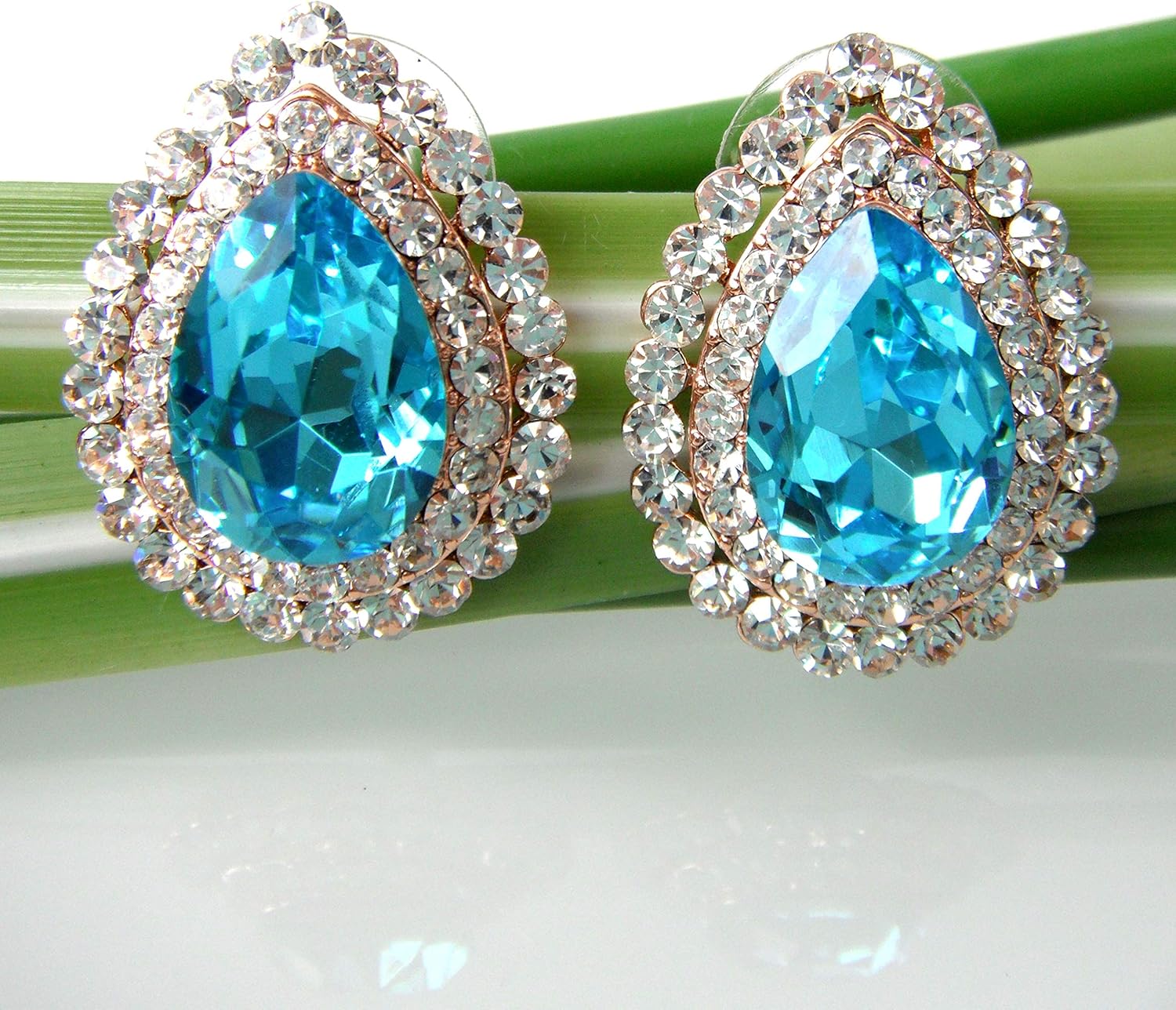 Navachi 18k Gold Plated Drop Double Row White Crystal Pear Zircon Stud Earrings - Image 3