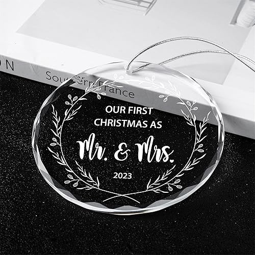 Miniatura 8 de WANSHUNLMI Regalos de boda para parejas, adorno de nuestra primera Navidad como señor y señora 2023, adorno de primera Navidad para casados, regalo