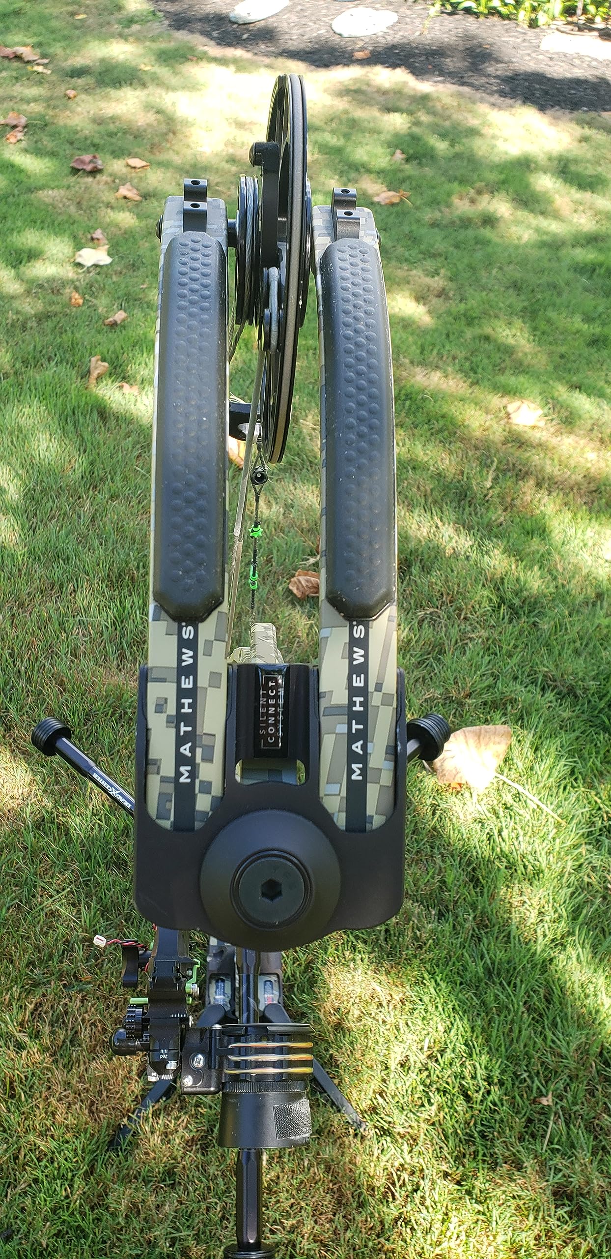 AMERICAN MADE OUTDOORZ Bow Limb Silencers (Black)