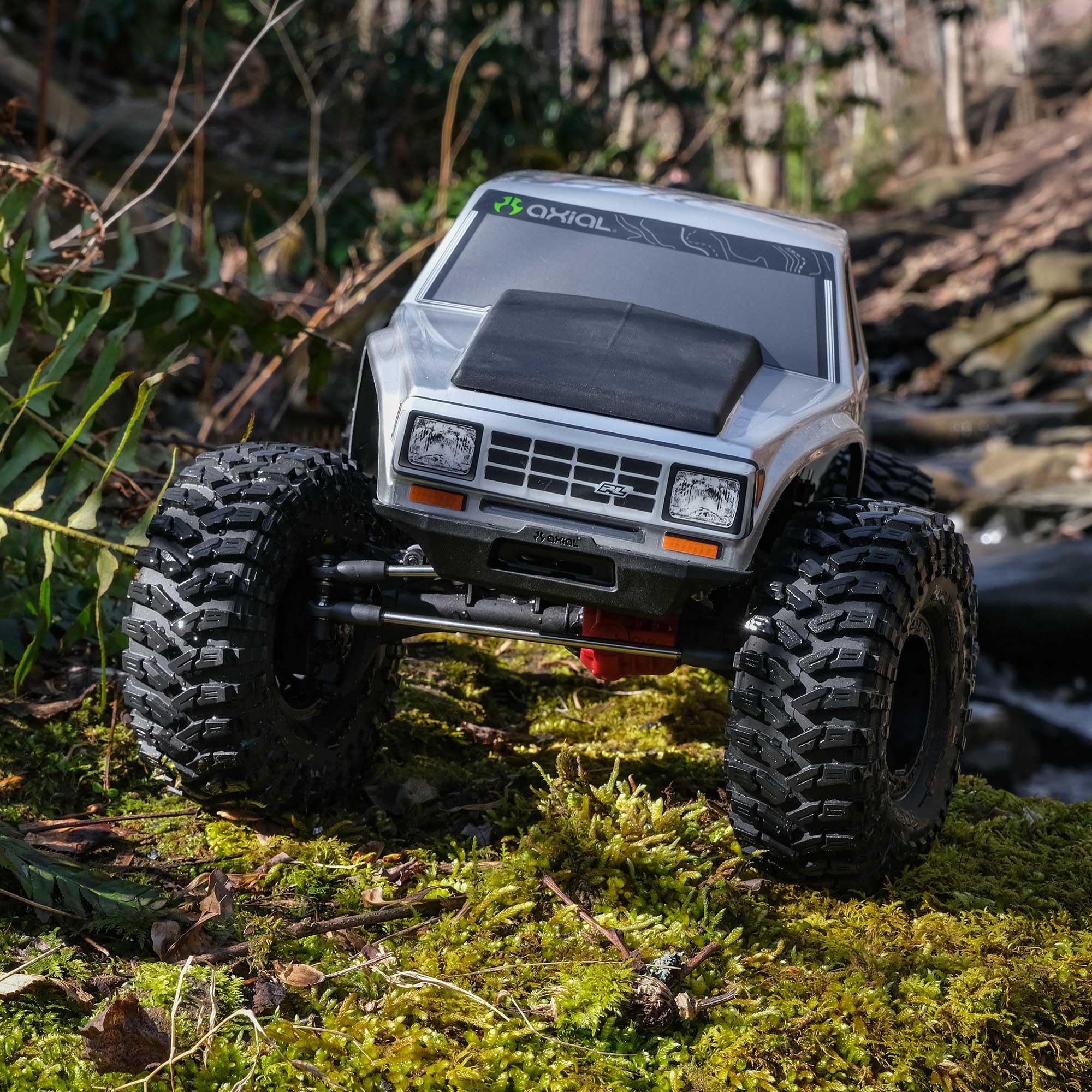 Amazon.co.jp: Axial RC Truck 1/10 SCX10 III コヨーテ 4X4 RTR