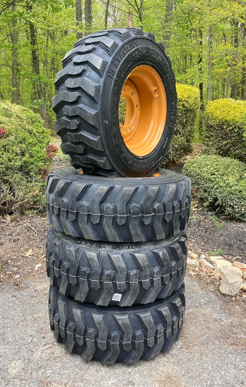 (1) 12-16.5 Forerunner SKS-1 Skid Steer Tire on Wheel/Rim (8 lug) for Case & more (6" Back Spacing) -14PLY -12X16.5 (Left Side Mount)
