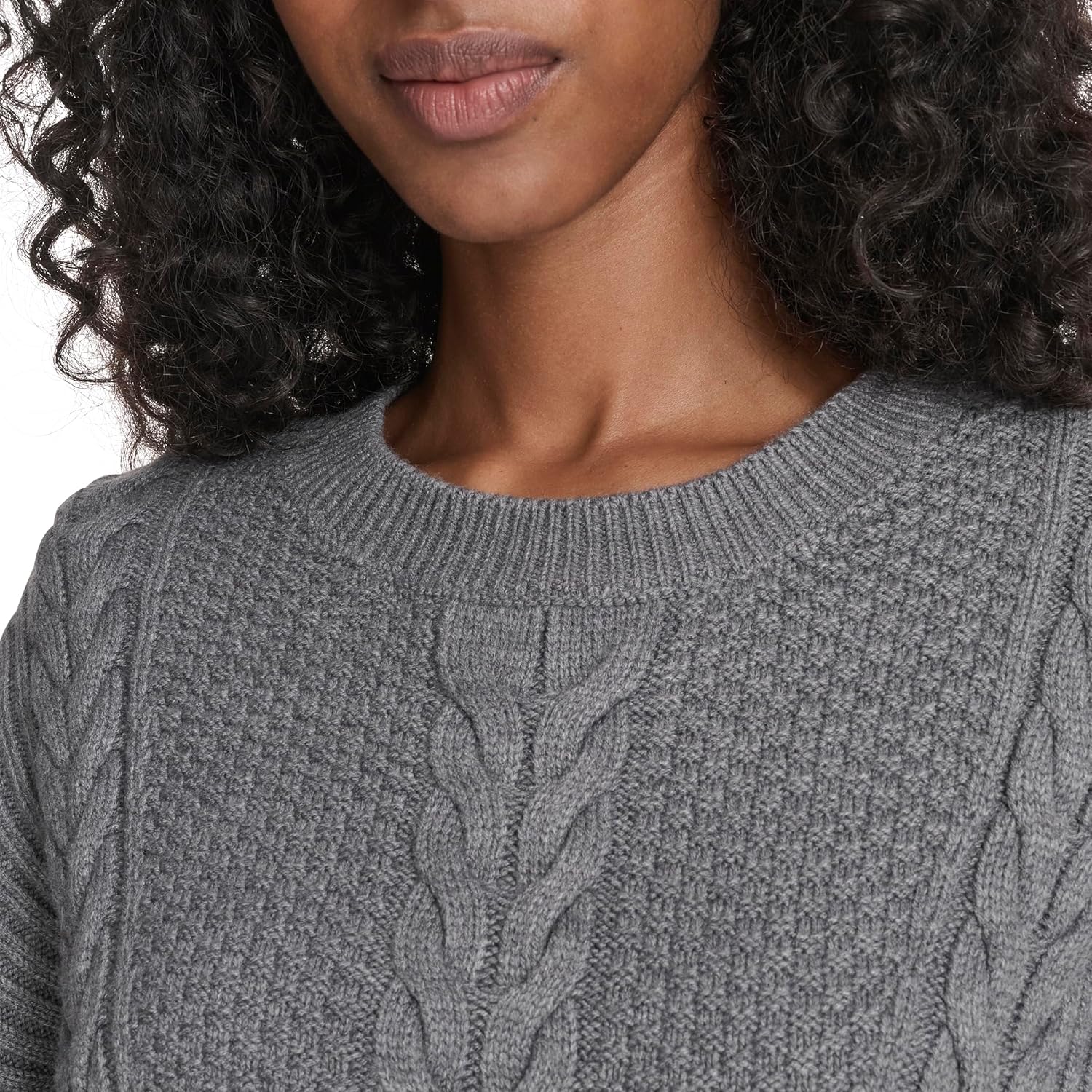 Tommy Hilfiger Womens Solid Cable Crewneck Bobbi Pullover Sweater - Image 5