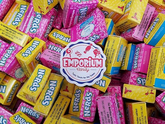 Amazon Com Nerds Candy Wonka Nerds Mini Boxes Lemonade Wild Cherry Strawberry 2 Lbs Fresh Assorted Bulk Candy With Refrigerator Magnet Grocery Gourmet Food