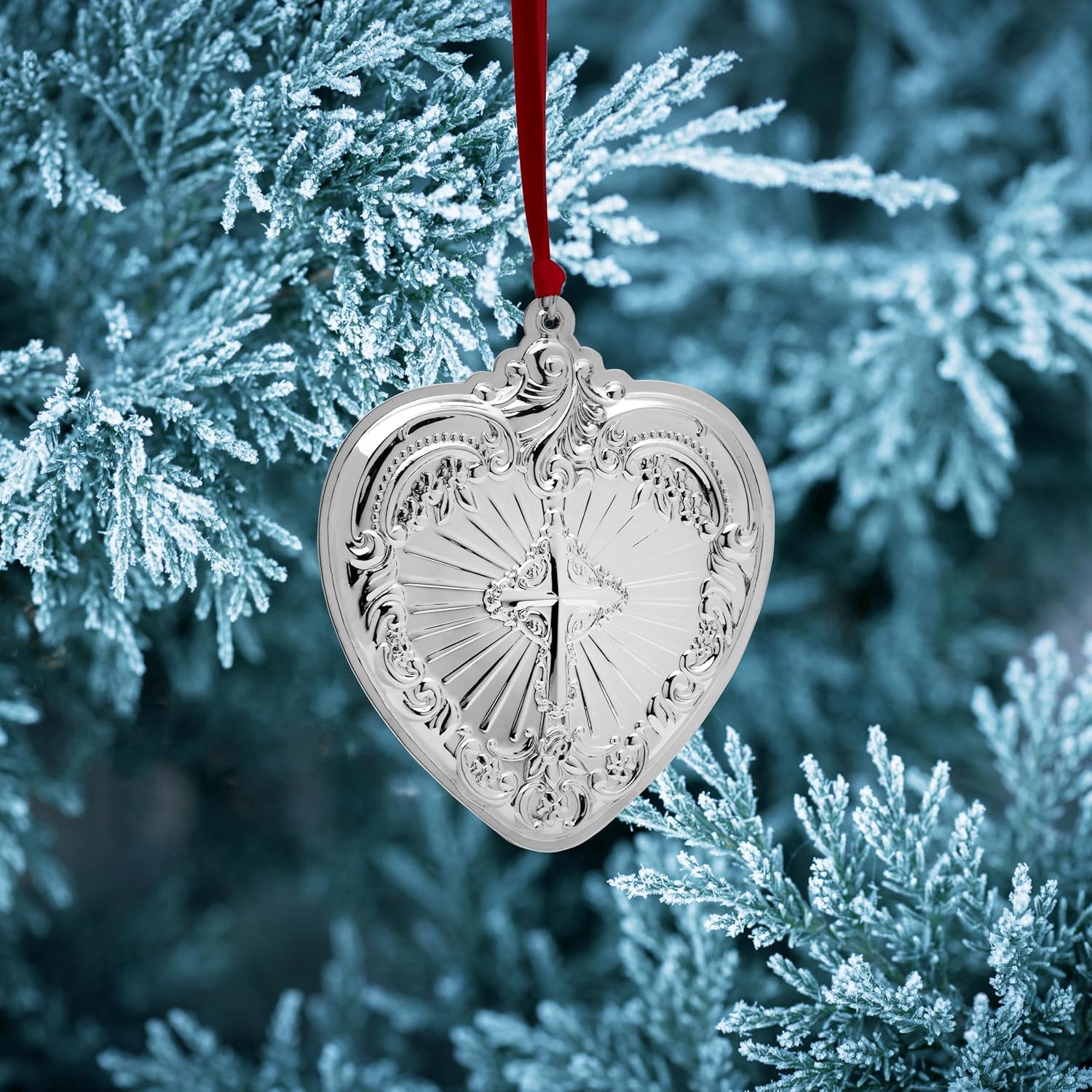 Wallace 2024 Sterling Silver Grande Baroque Heart Ornament 33rd Edition