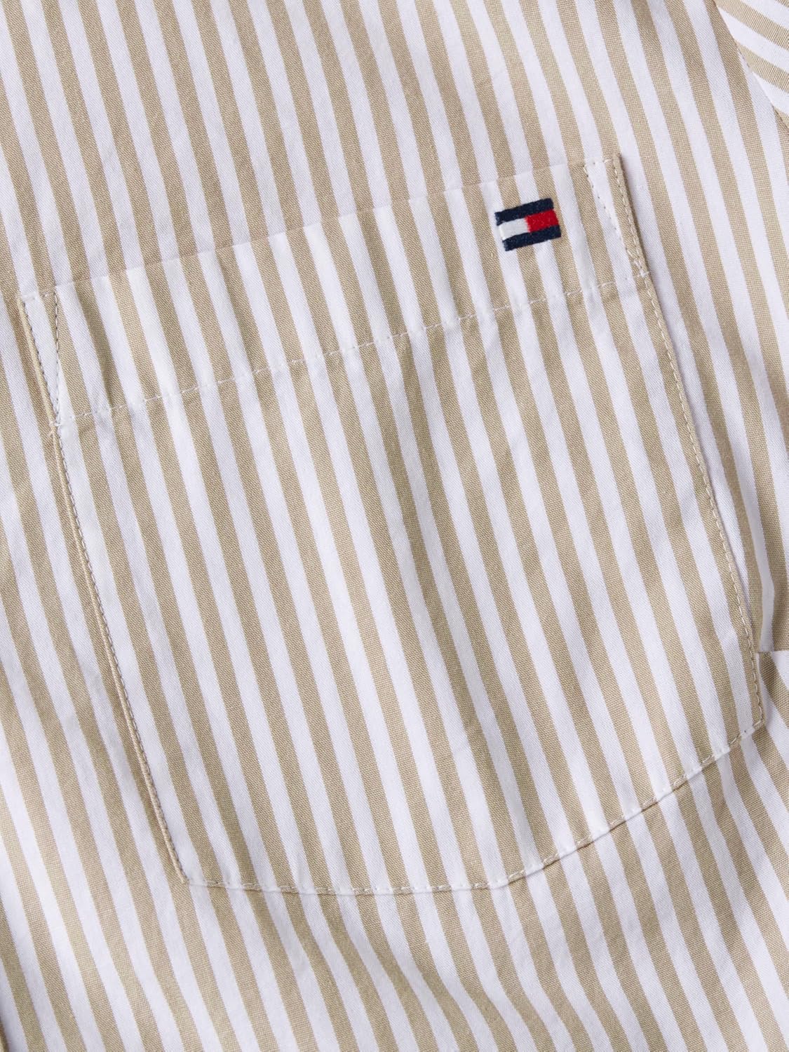 Tommy Hilfiger Womens Cotton Poplin Long Sleeve Button Down Shirt in Regular Fit with Roll Up Sleeve - Image 5