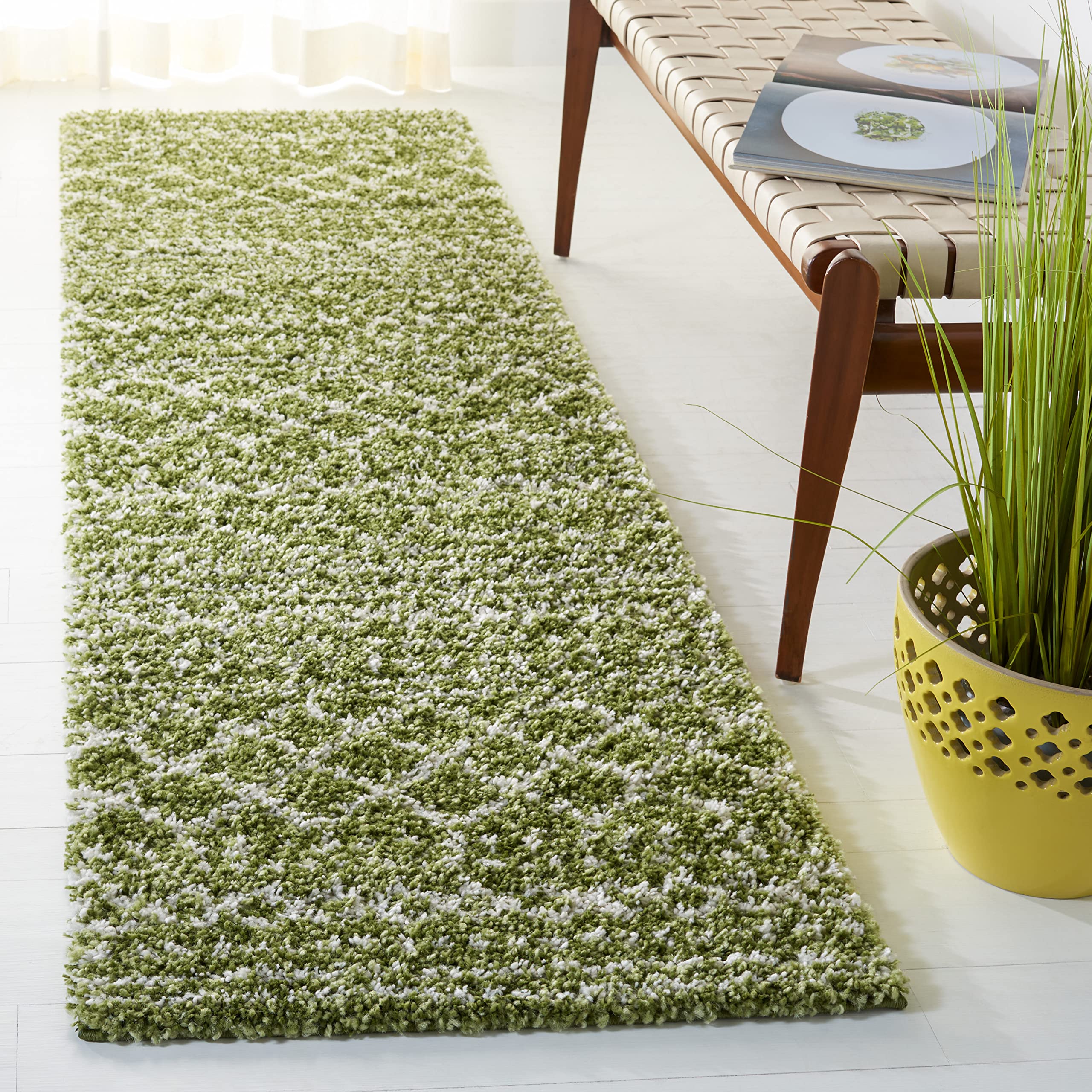 SAFAVIEH Arizona Shag Runner Rug 2'3"x8', Soft Plush Green &amp; Ivory ASG741X