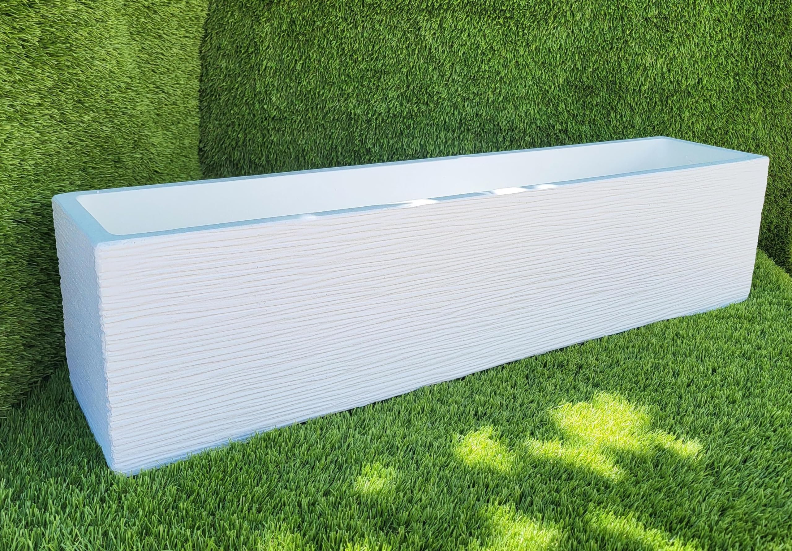 AnaParra Jardinera Rectangular Moderna en hormigón aligerado para Exterior Rectangular Pacífico 80X17X19cm. Natural Blanco