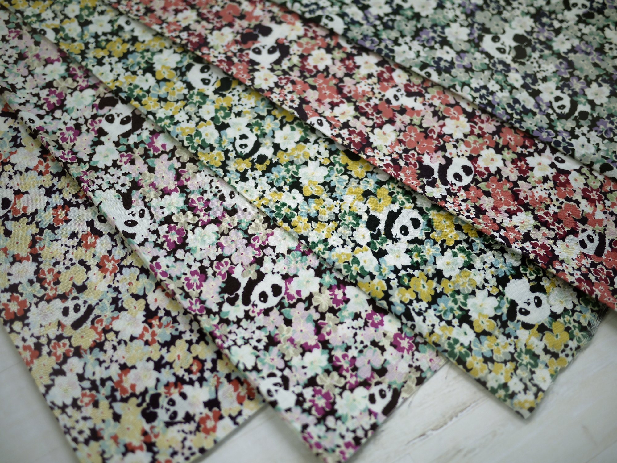 Amazon.co.jp: コスモテキスタイル リトルガーデン かくれパンダ